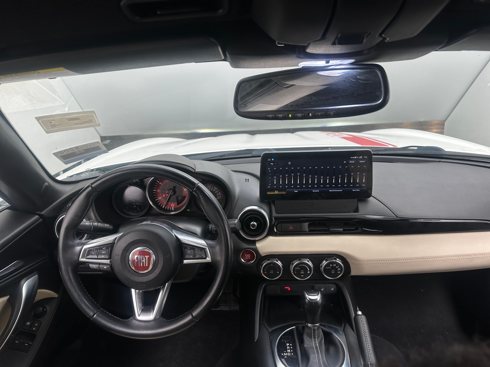 Thumbnail: 2018 Fiat 124 Spider - 2