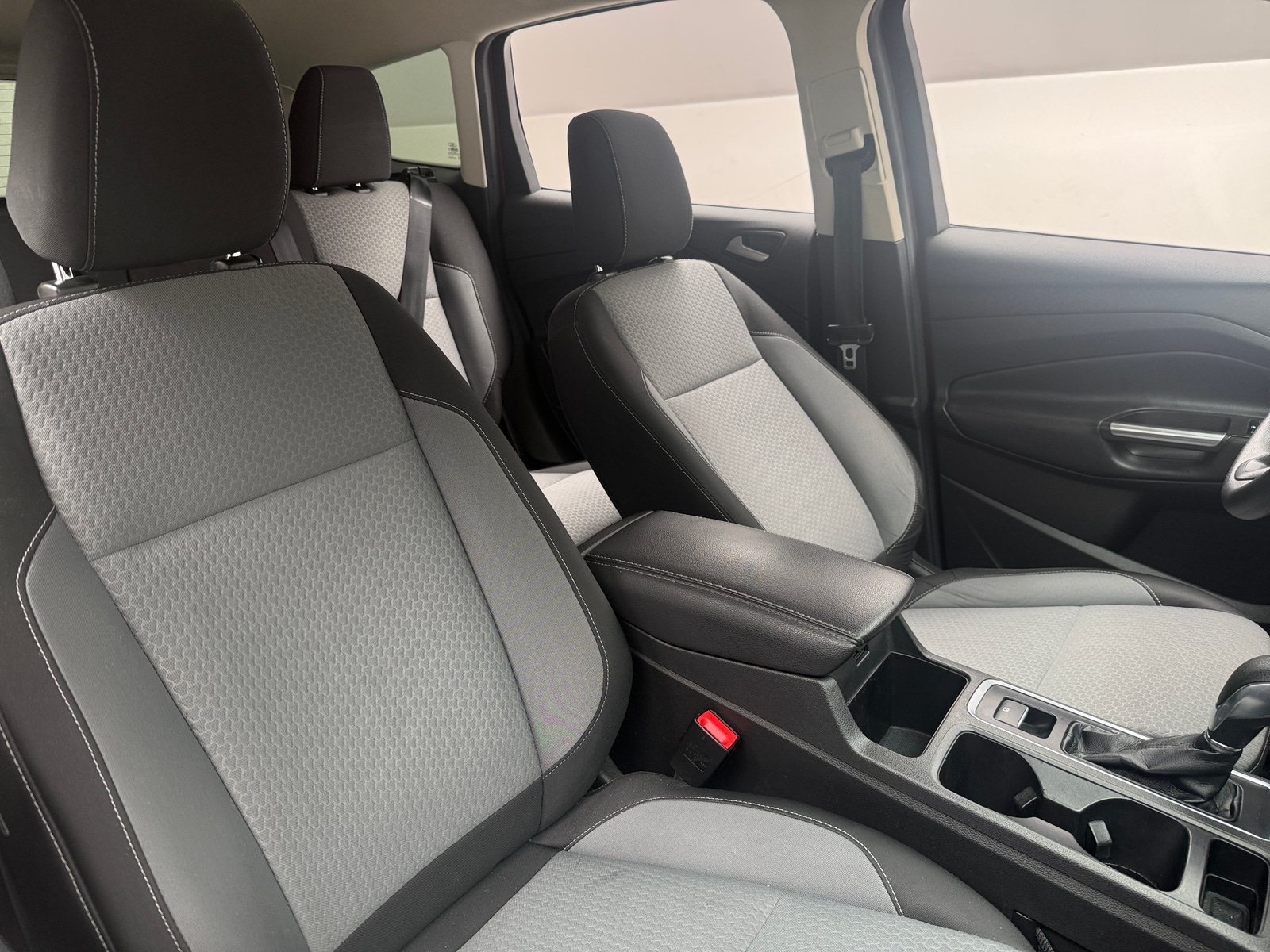 Thumbnail: 2019 Ford Escape - 2