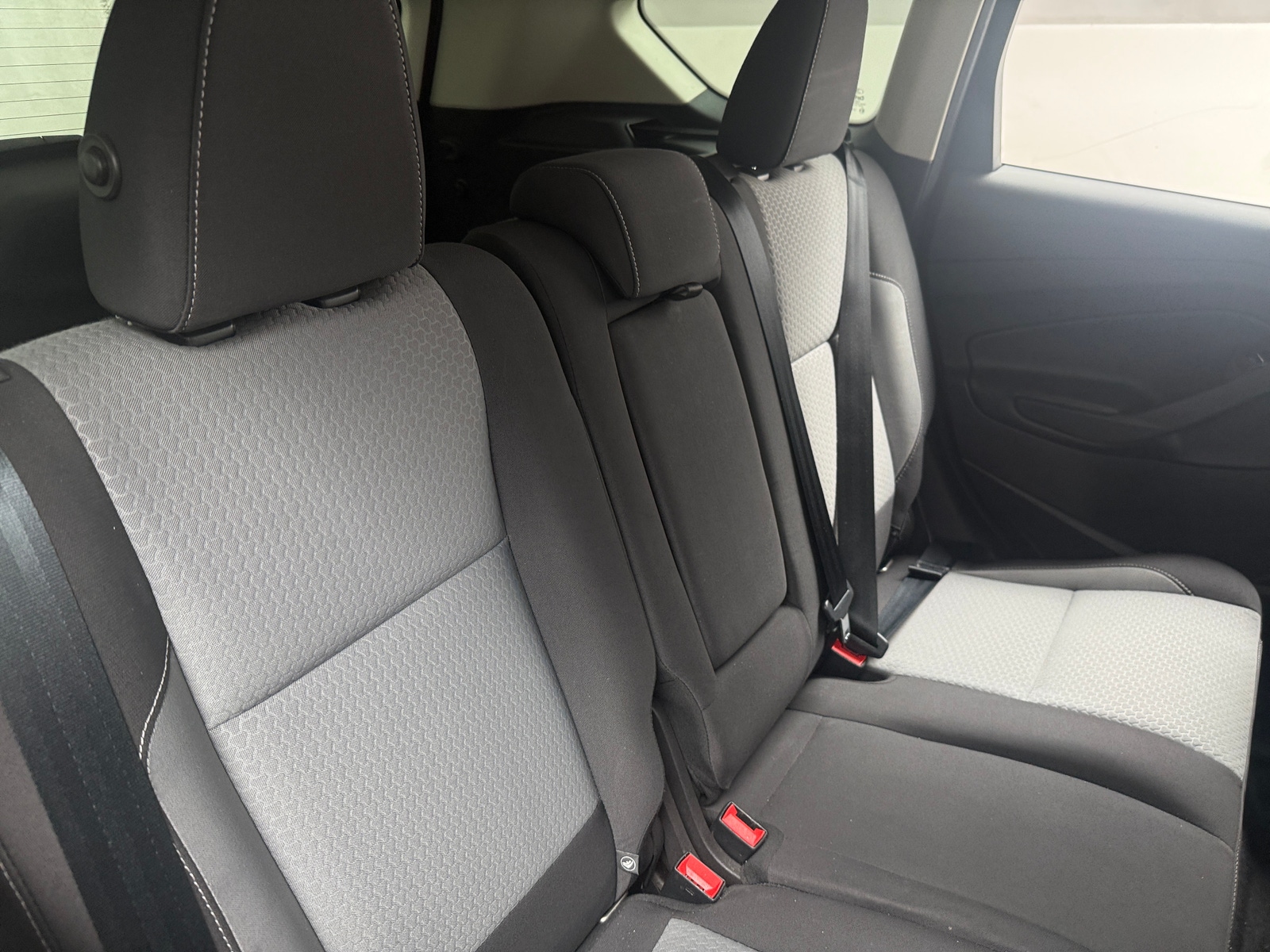 Thumbnail: 2019 Ford Escape - 6