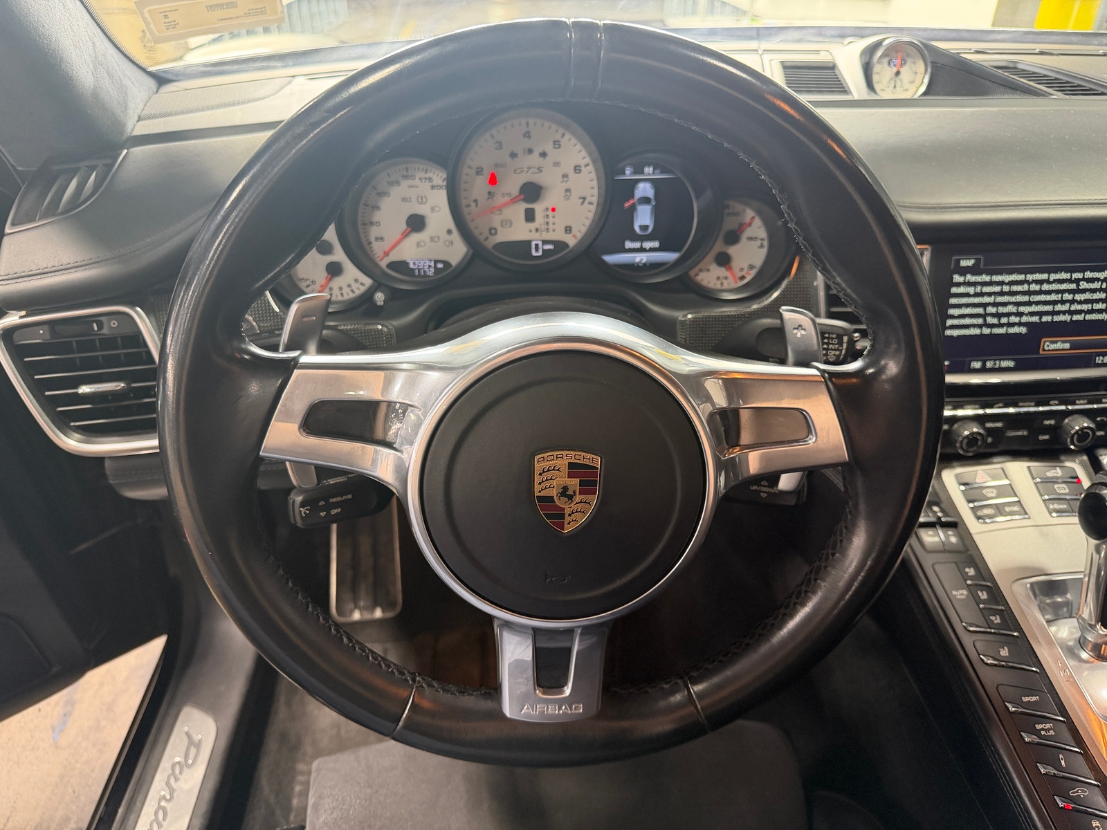 Thumbnail: 2016 Porsche Panamera - 4