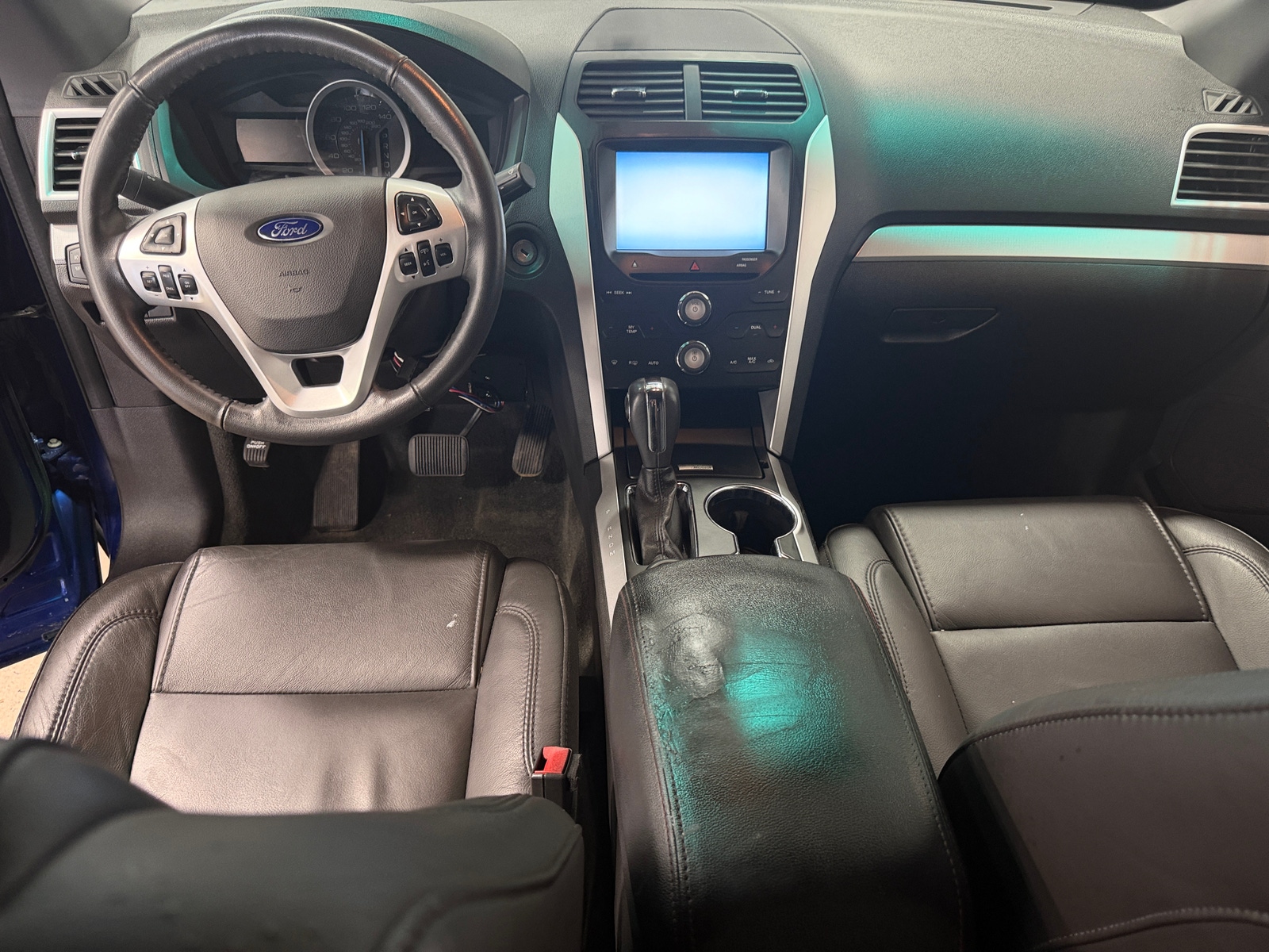 Thumbnail: 2015 Ford Explorer - 2