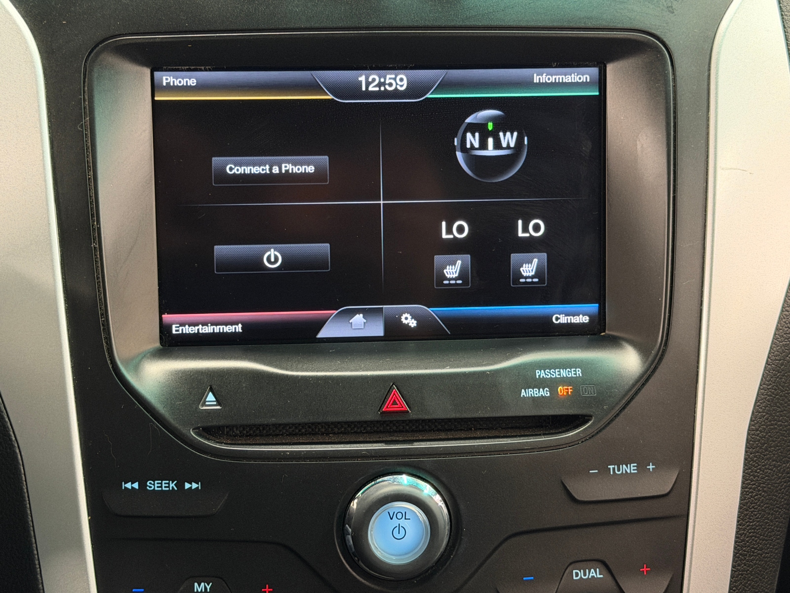 Thumbnail: 2015 Ford Explorer - 3