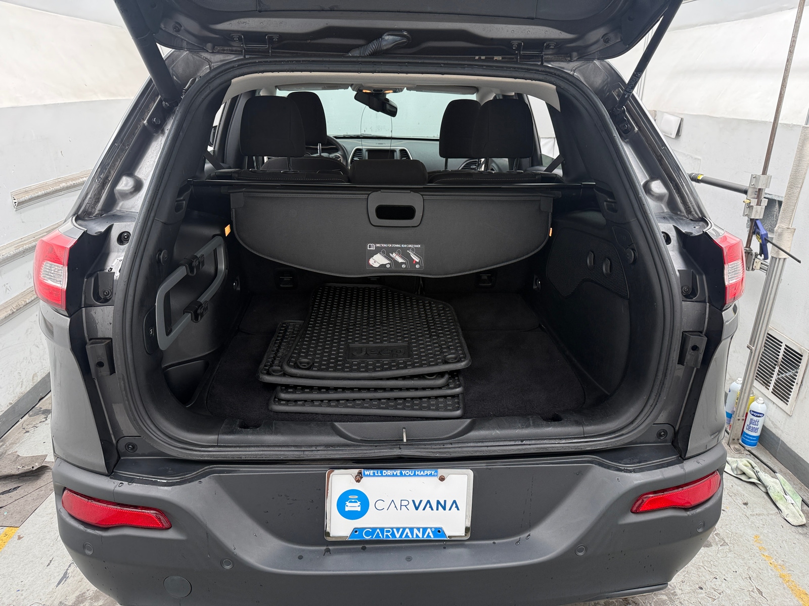 Thumbnail: 2016 Jeep Cherokee - 7