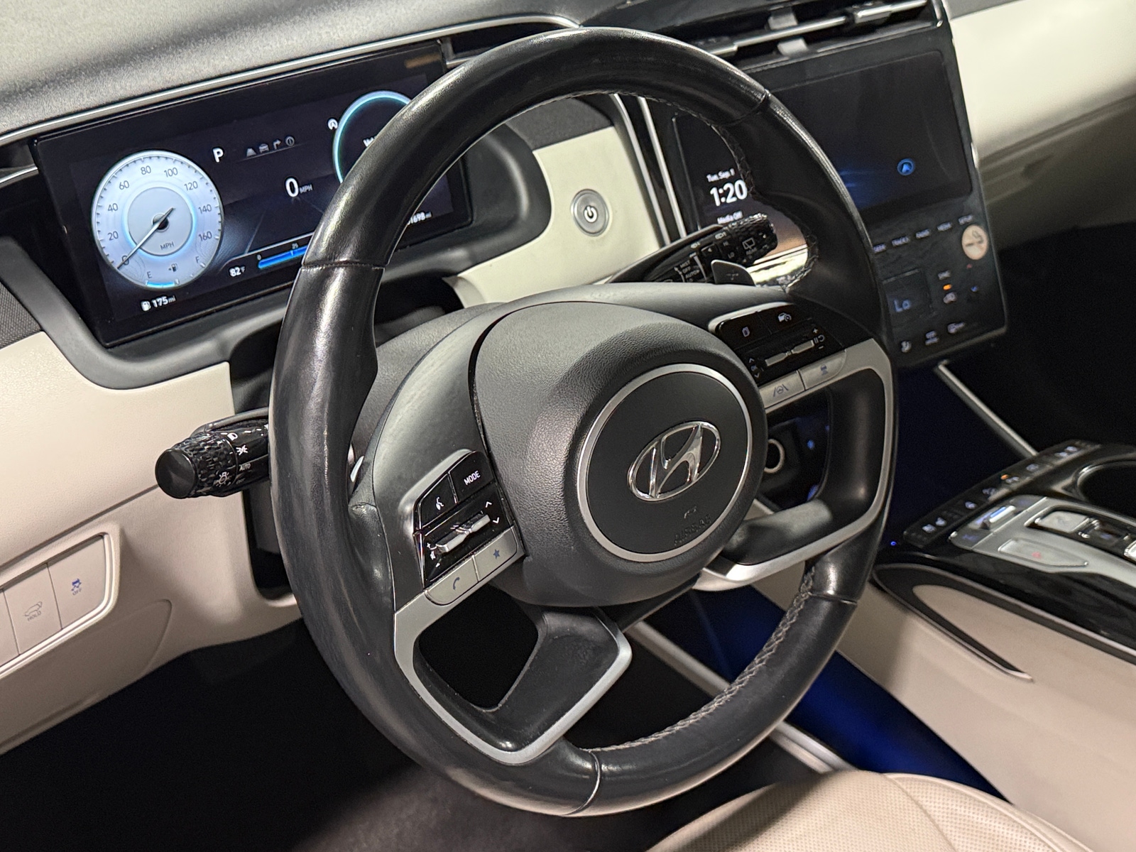 Thumbnail: 2024 Hyundai Tucson - 4