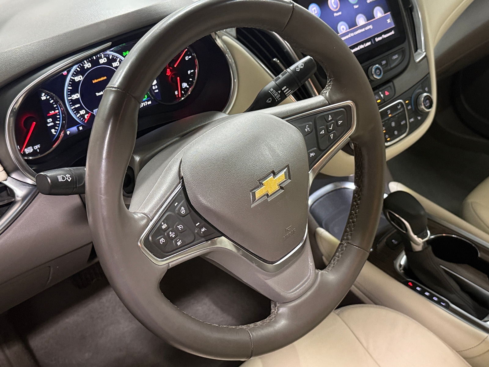 Thumbnail: 2024 Chevrolet Malibu - 4