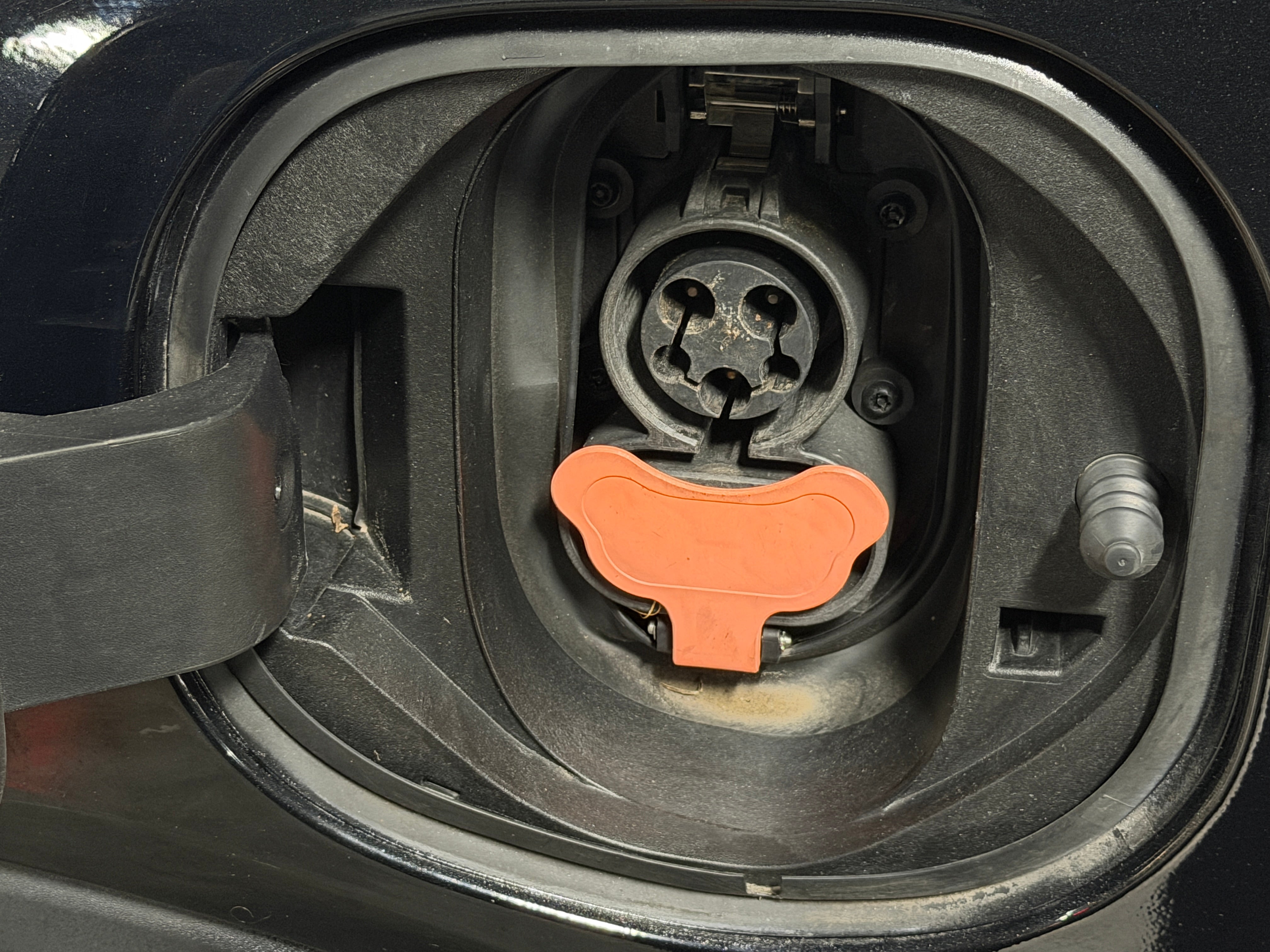 Used 2017 Chevrolet Bolt EV Premier with VIN 1G1FX6S02H4135015 for sale in Auburn, WA