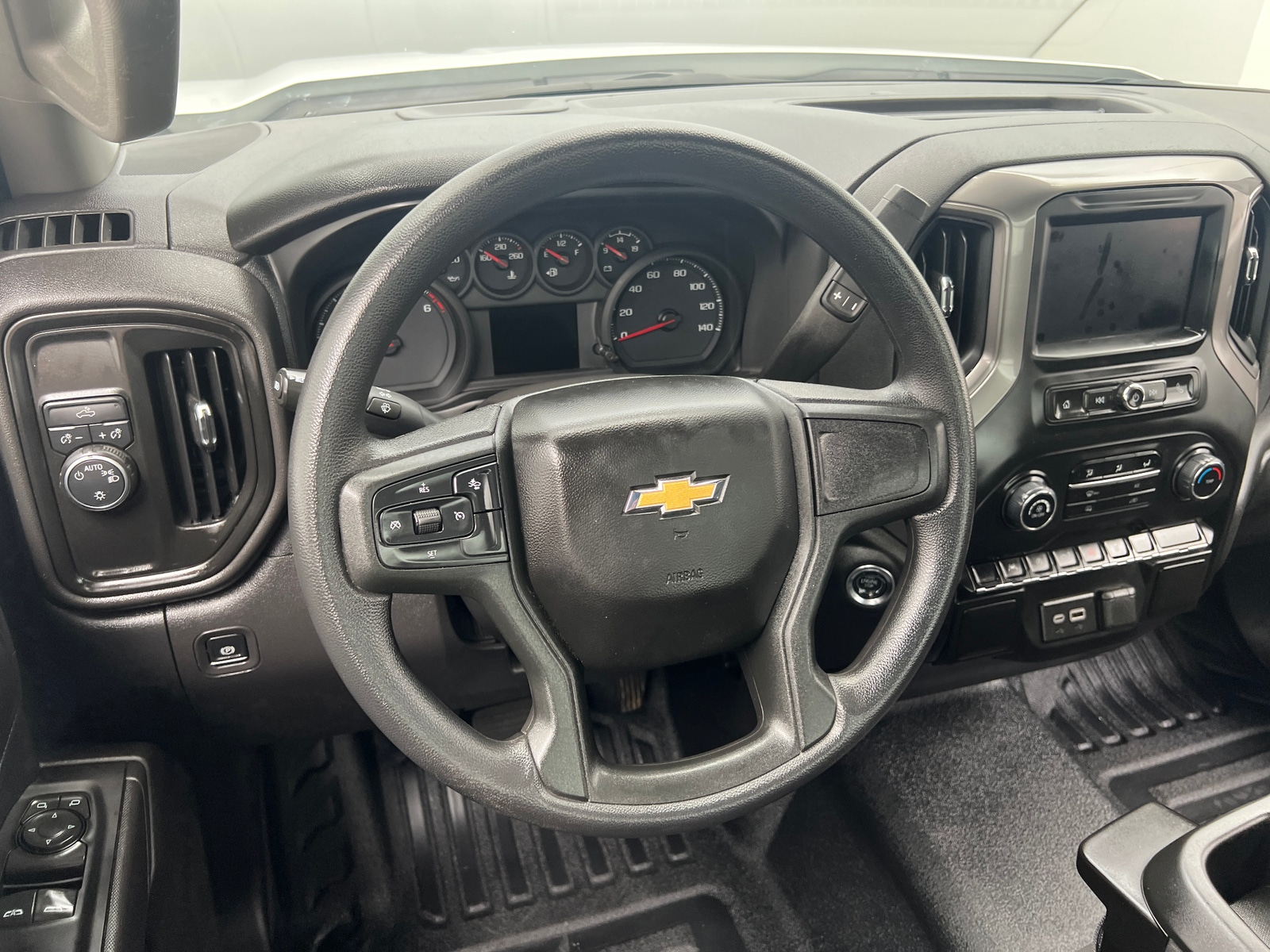 Thumbnail: 2025 Chevrolet Silverado 1500 - 5