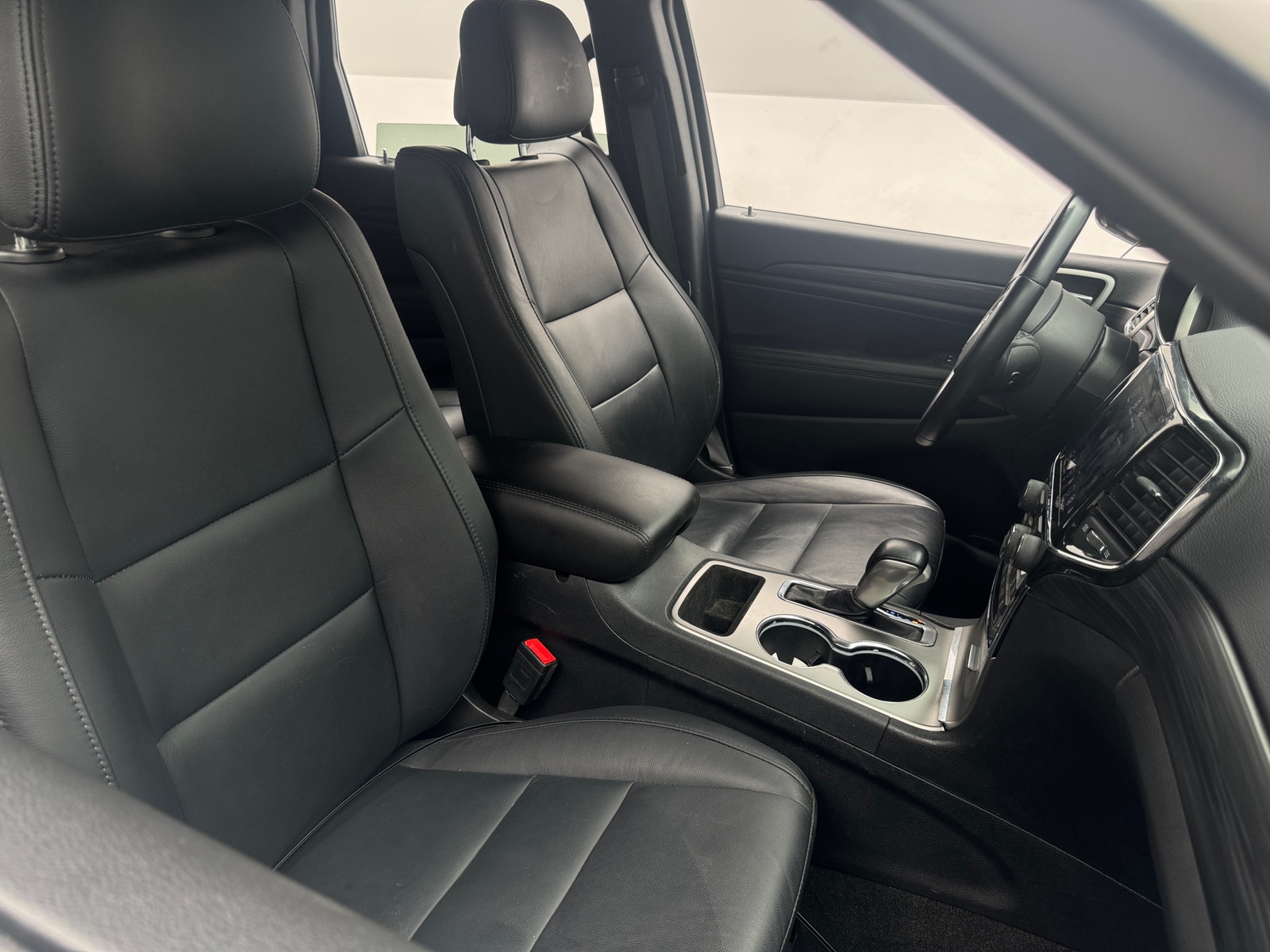 Thumbnail: 2022 Jeep Grand Cherokee - 2