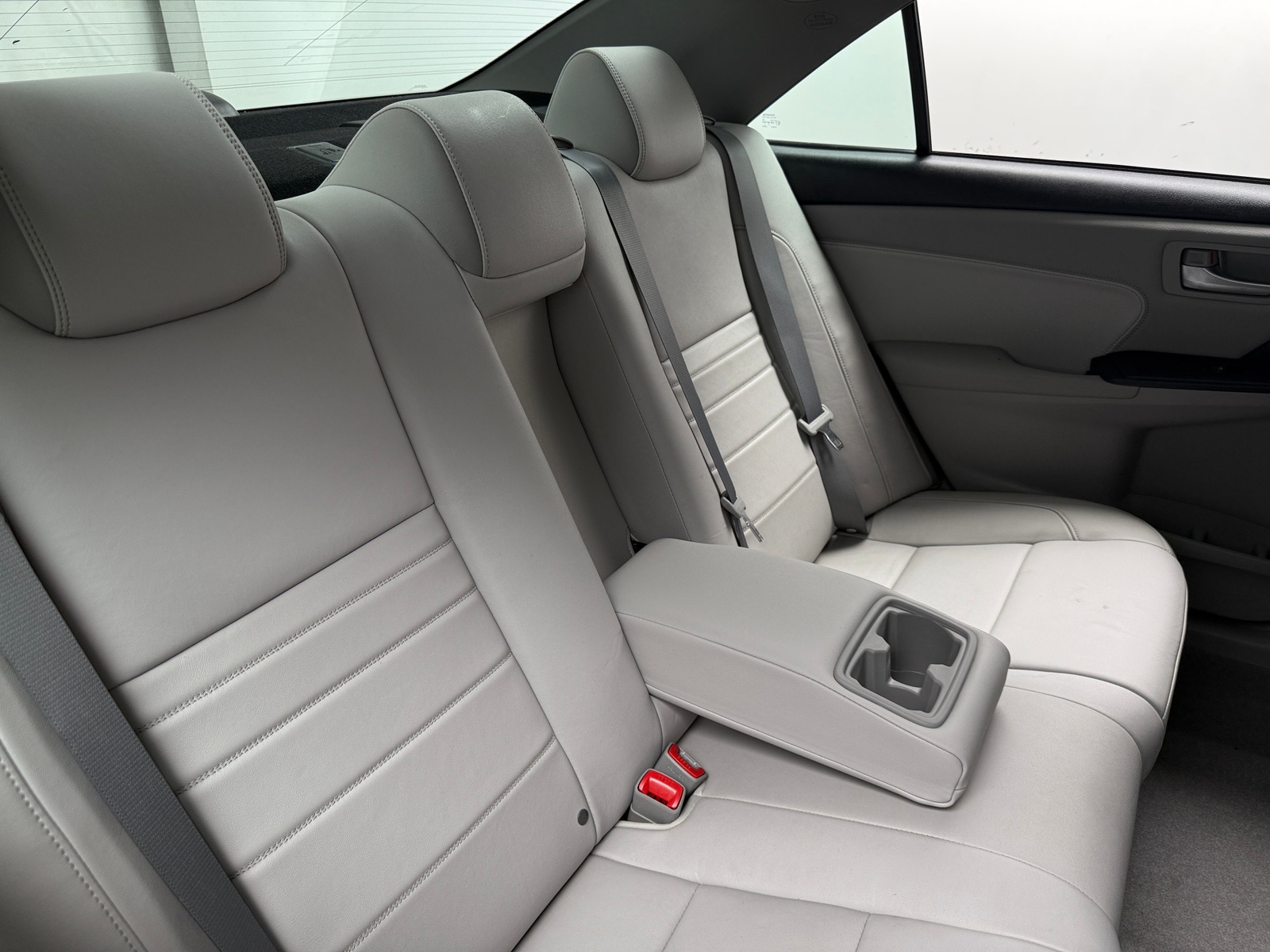Thumbnail: 2017 Toyota Camry - 6