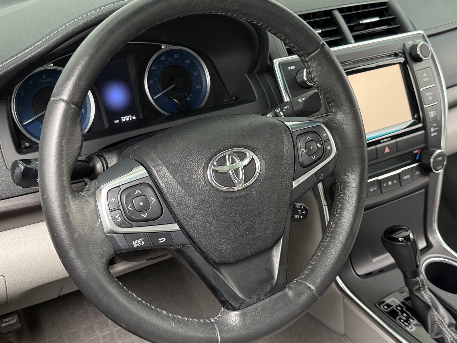 Thumbnail: 2017 Toyota Camry - 5