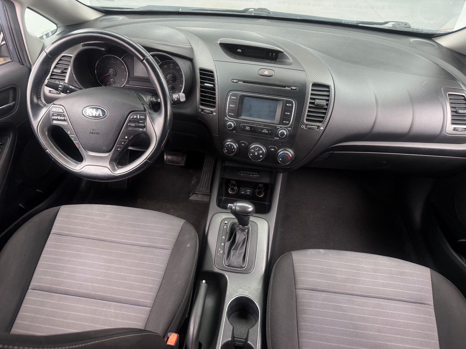 Thumbnail: 2016 Kia Forte - 3