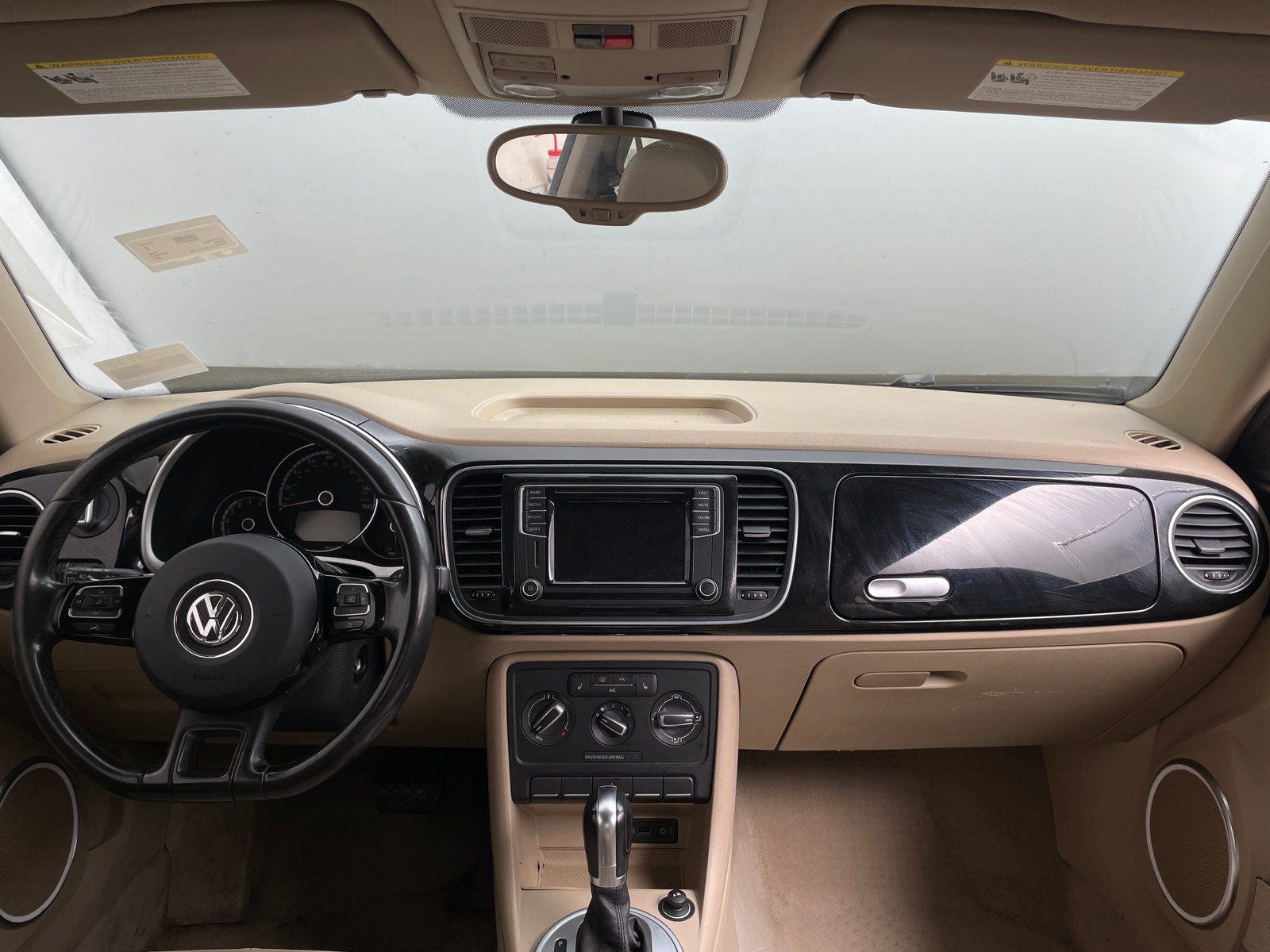 Thumbnail: 2016 Volkswagen Beetle - 3