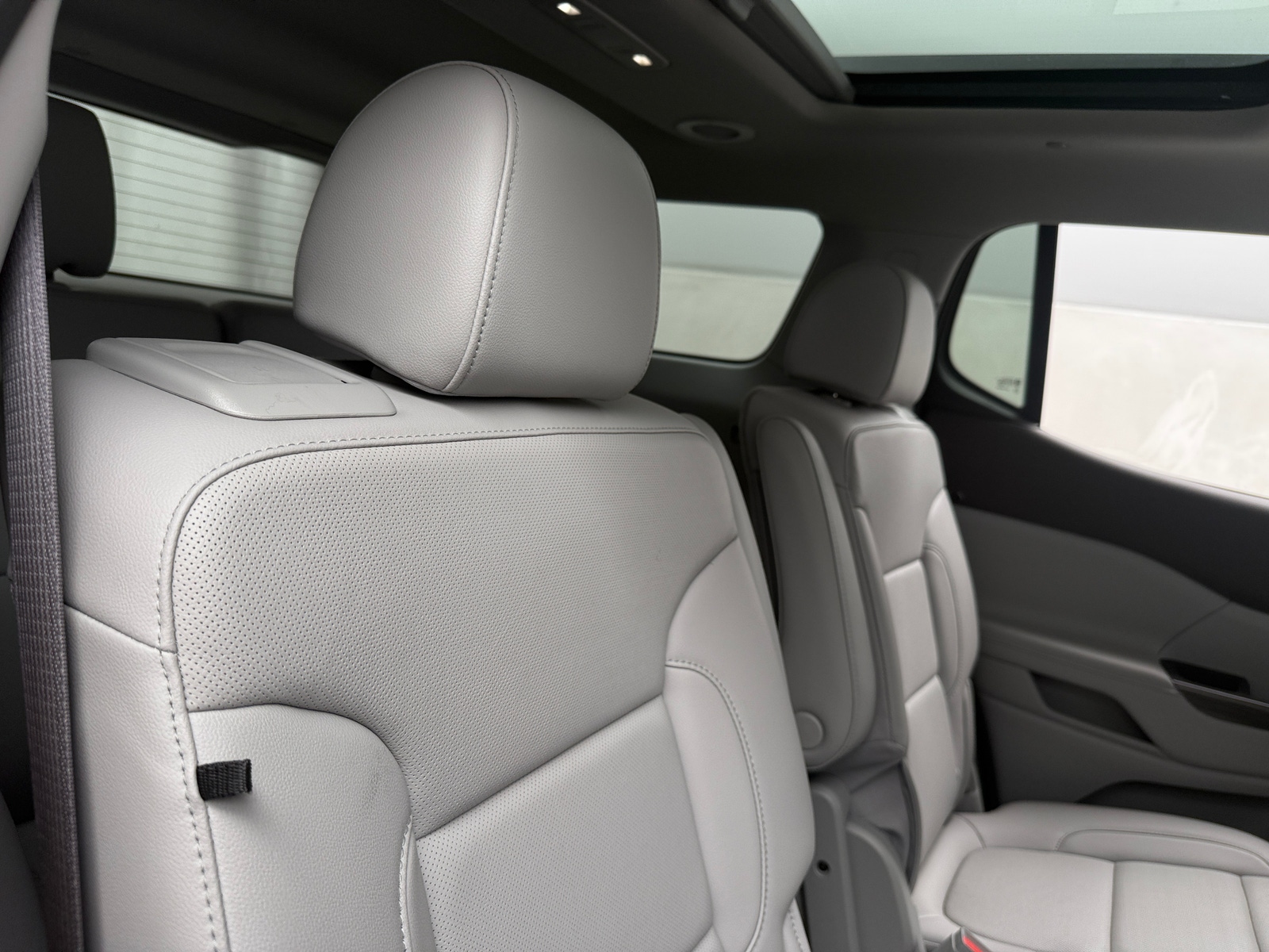 Thumbnail: 2023 GMC Acadia - 5