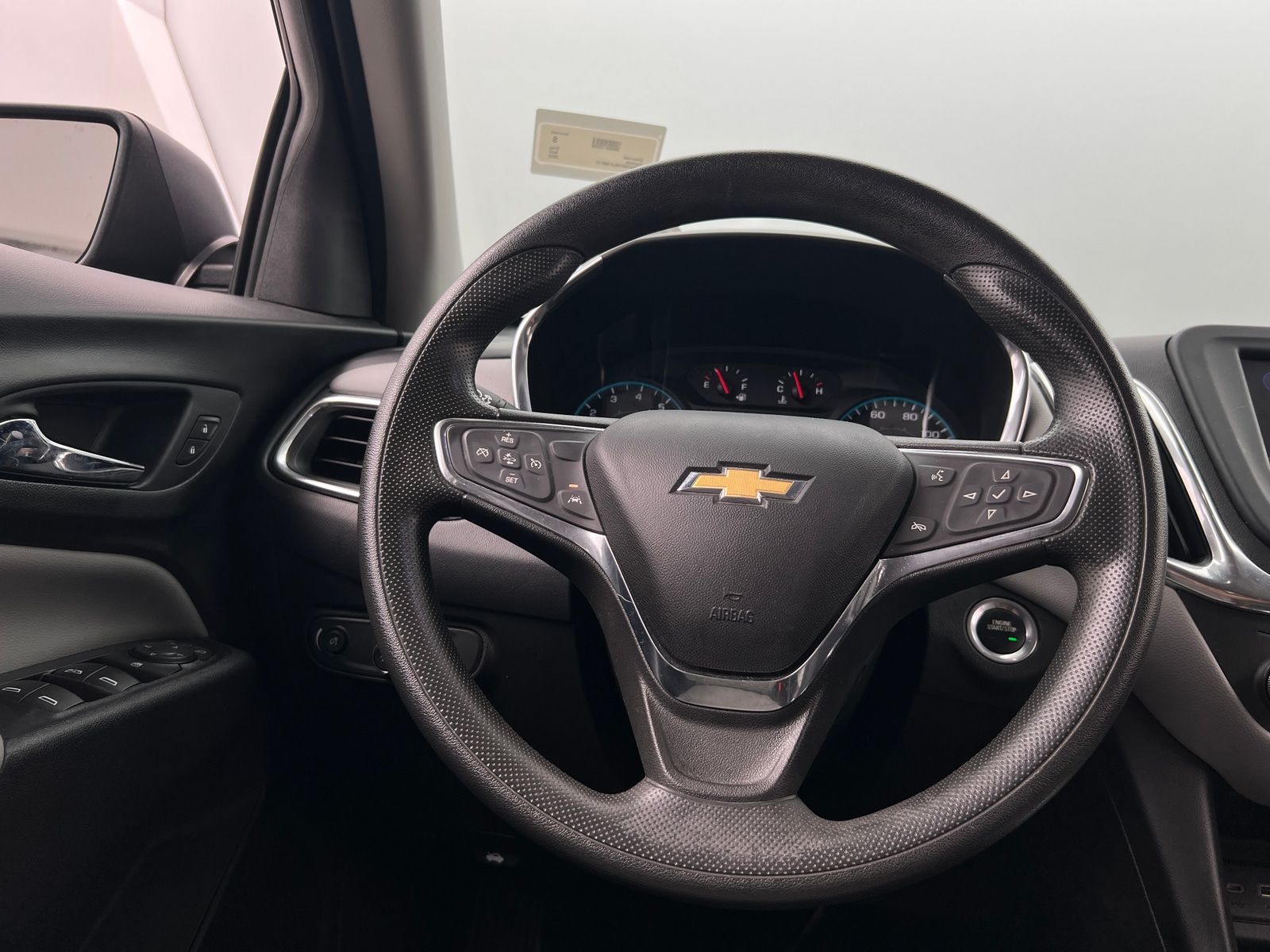 Thumbnail: 2020 Chevrolet Equinox - 5