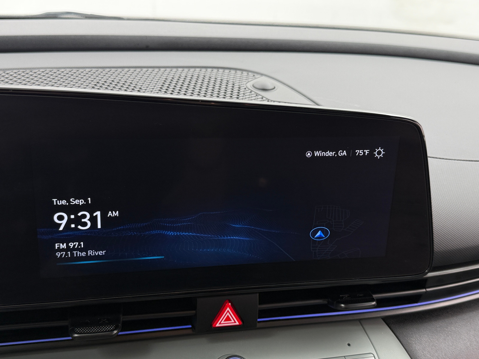 Thumbnail: 2025 Hyundai Elantra - 3