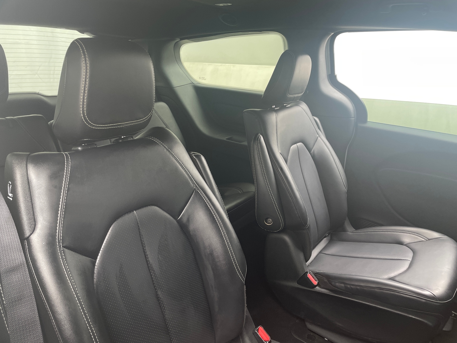 Thumbnail: 2024 Chrysler Pacifica - 5