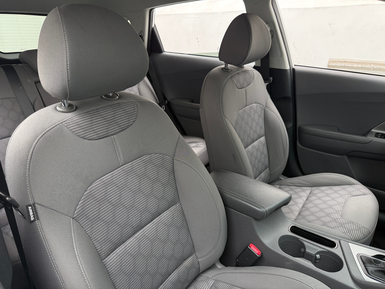 Thumbnail: 2017 Kia Niro - 2