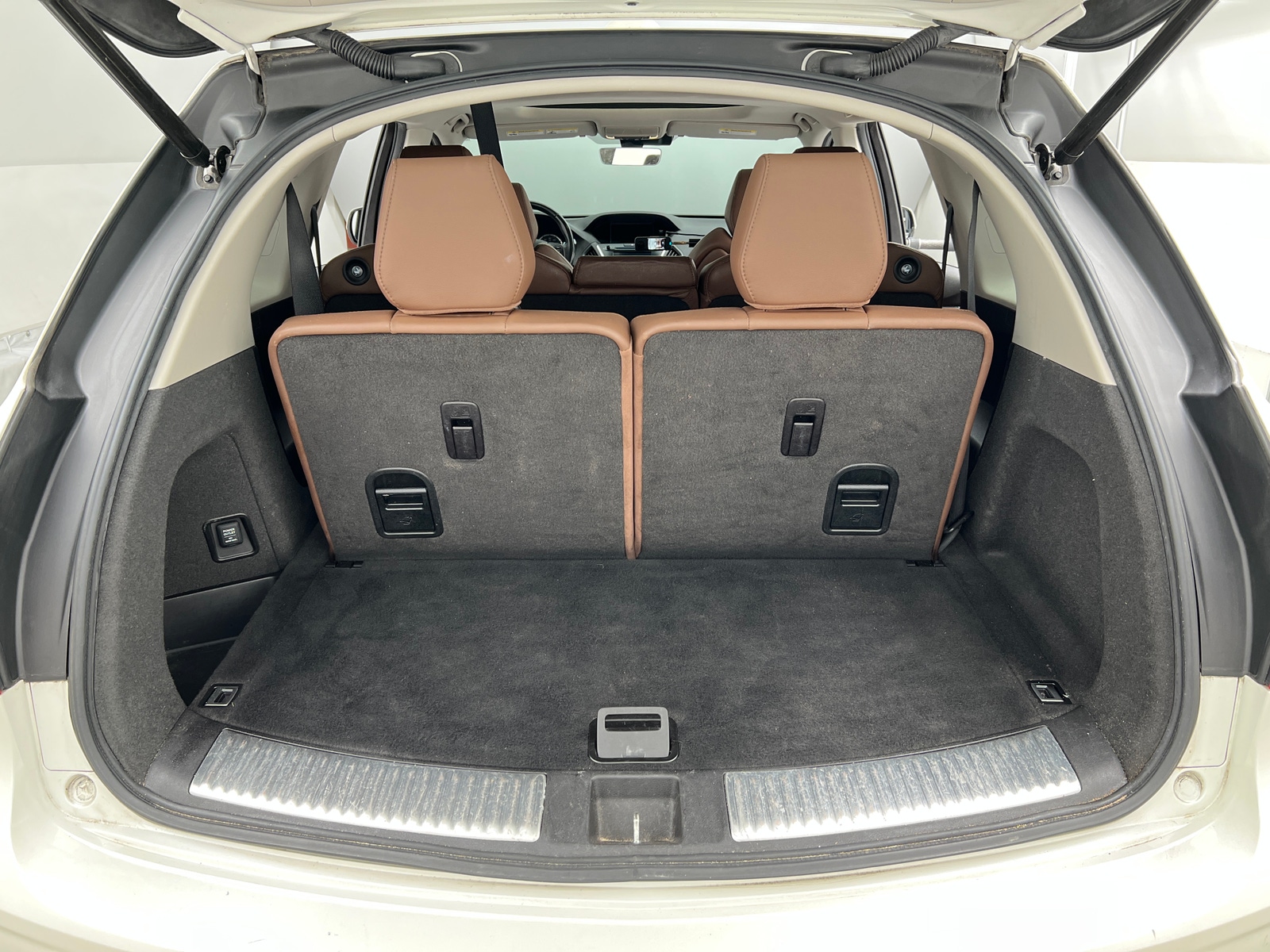 Thumbnail: 2017 Acura MDX - 6