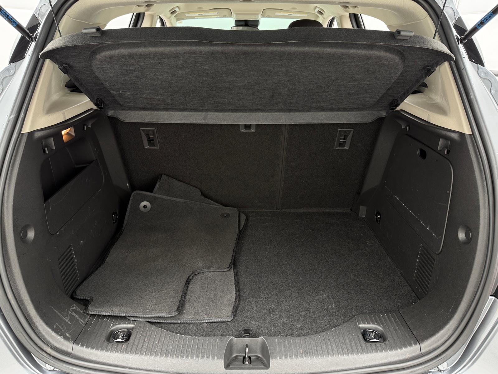 Thumbnail: 2019 Buick Encore - 6