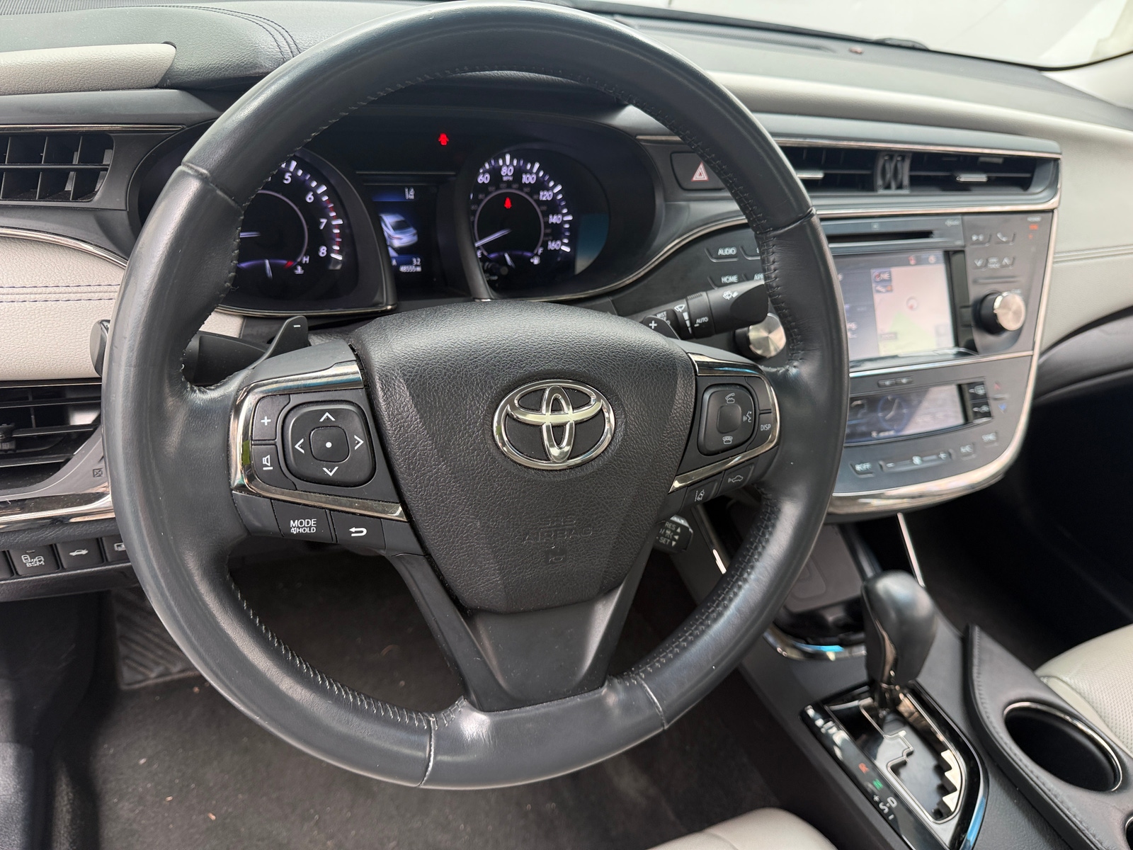 Thumbnail: 2016 Toyota Avalon - 4