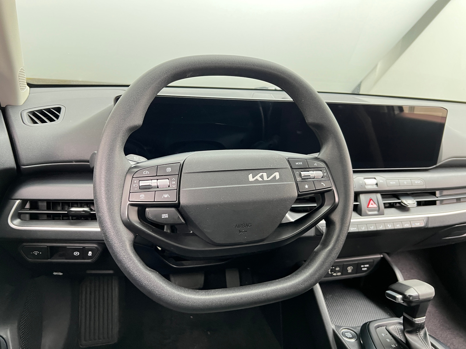 Thumbnail: 2025 Kia K4 - 5