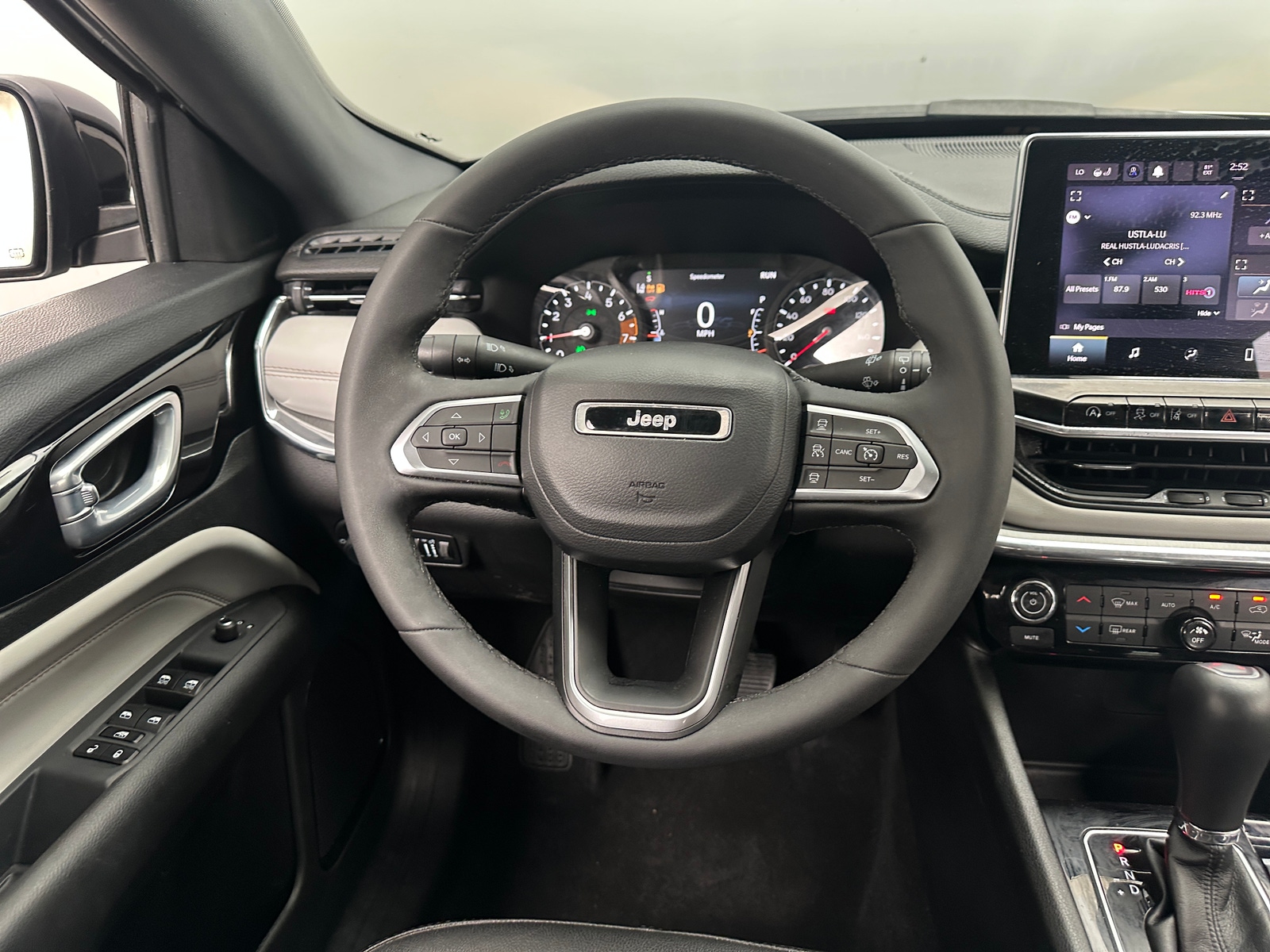 Thumbnail: 2023 Jeep Compass - 4
