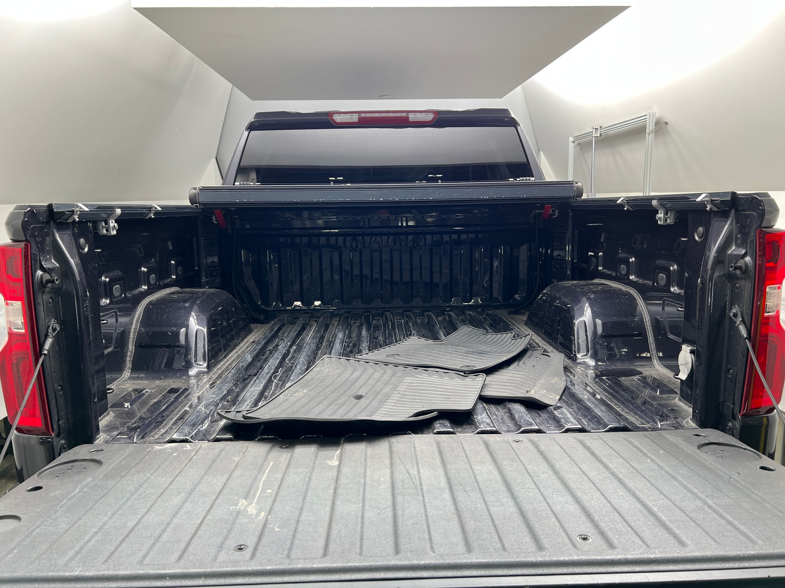 Thumbnail: 2024 Chevrolet Silverado 1500 - 7