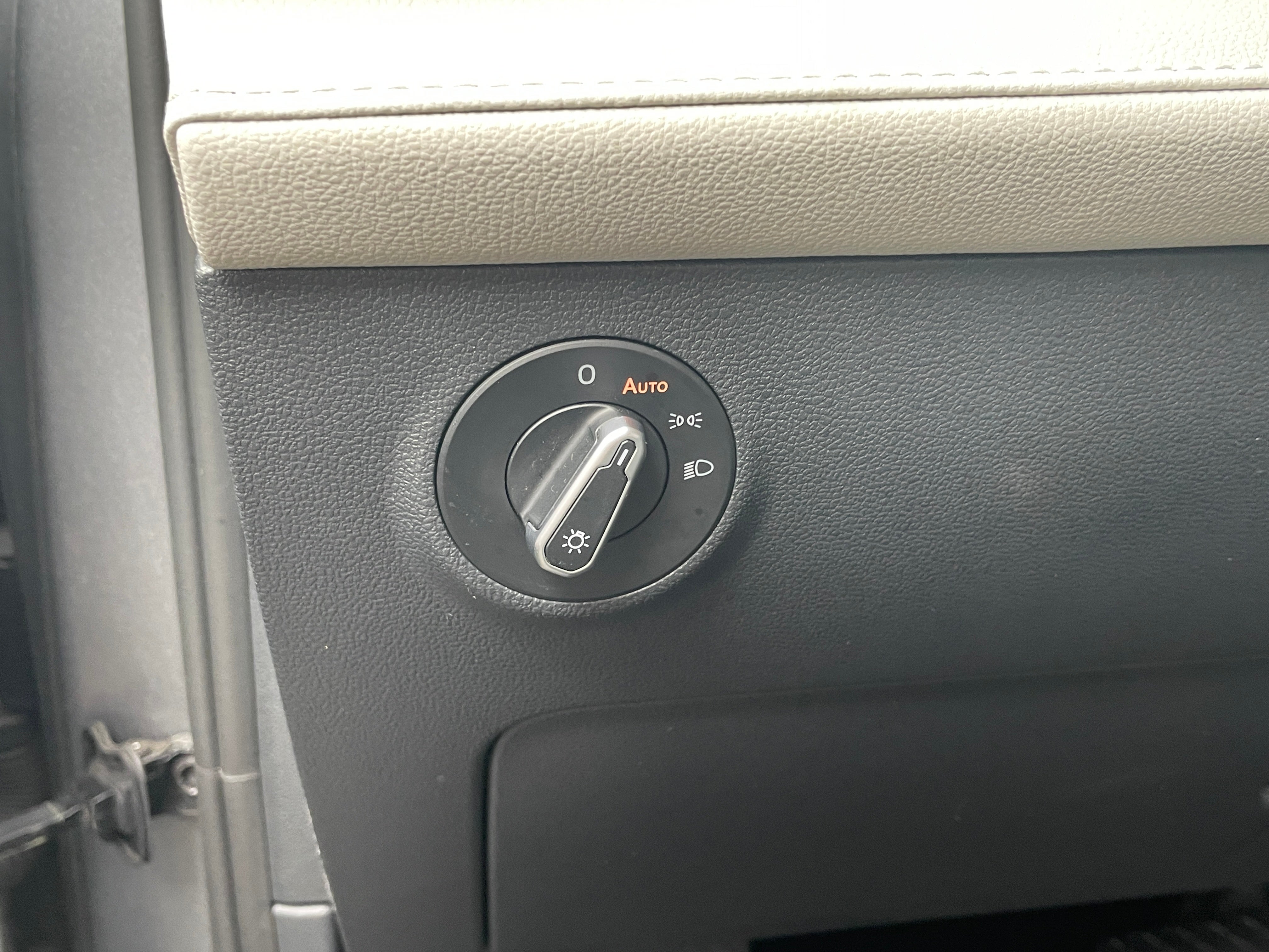 2025 Volkswagen Taos