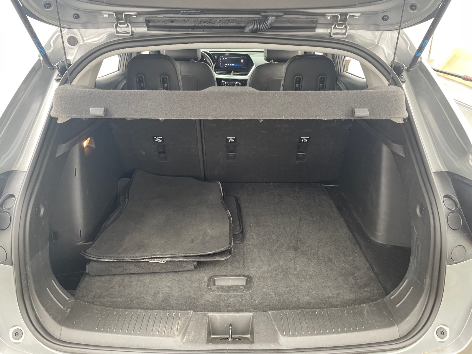 Thumbnail: 2025 Chevrolet Trax - 6