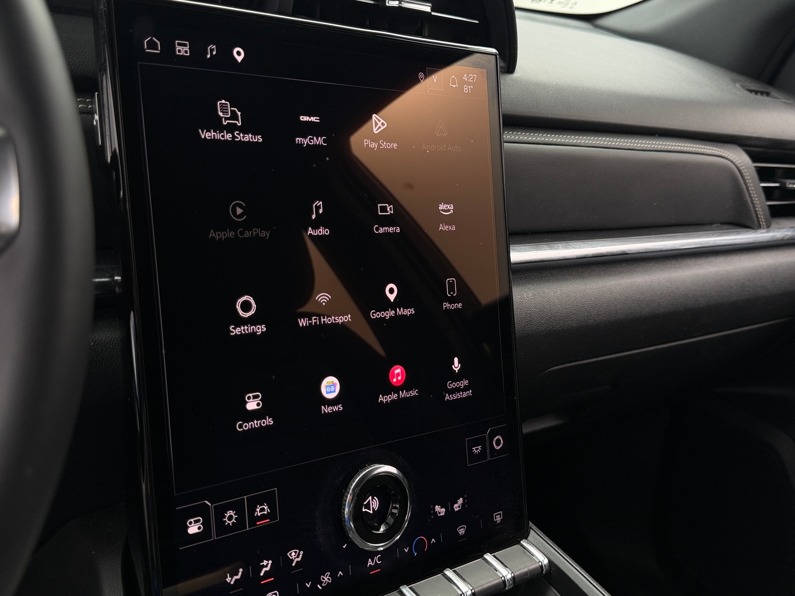 Thumbnail: 2025 GMC Terrain - 4