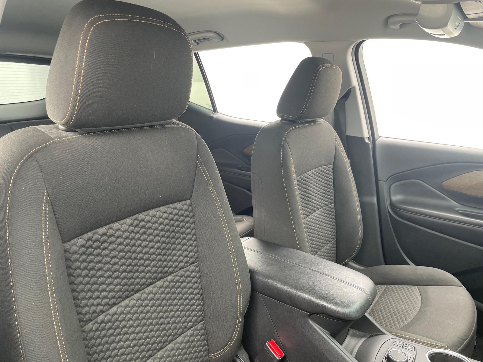 Thumbnail: 2020 GMC Terrain - 2