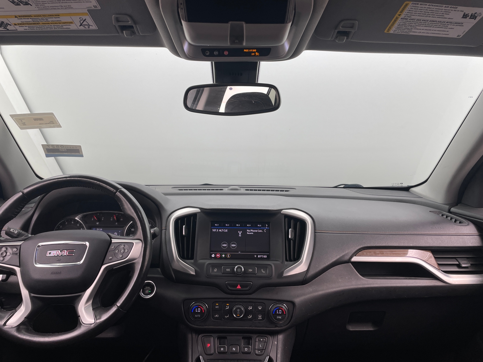Thumbnail: 2020 GMC Terrain - 3