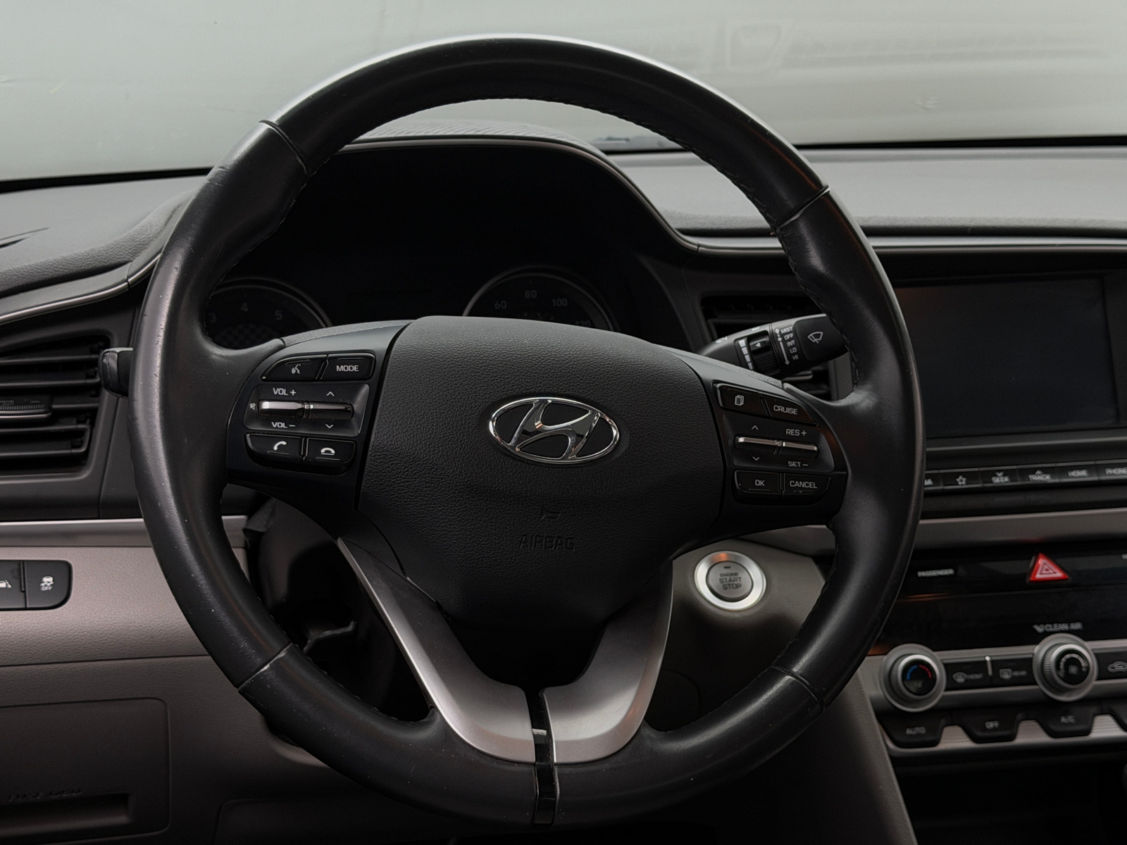 Thumbnail: 2019 Hyundai Elantra - 5