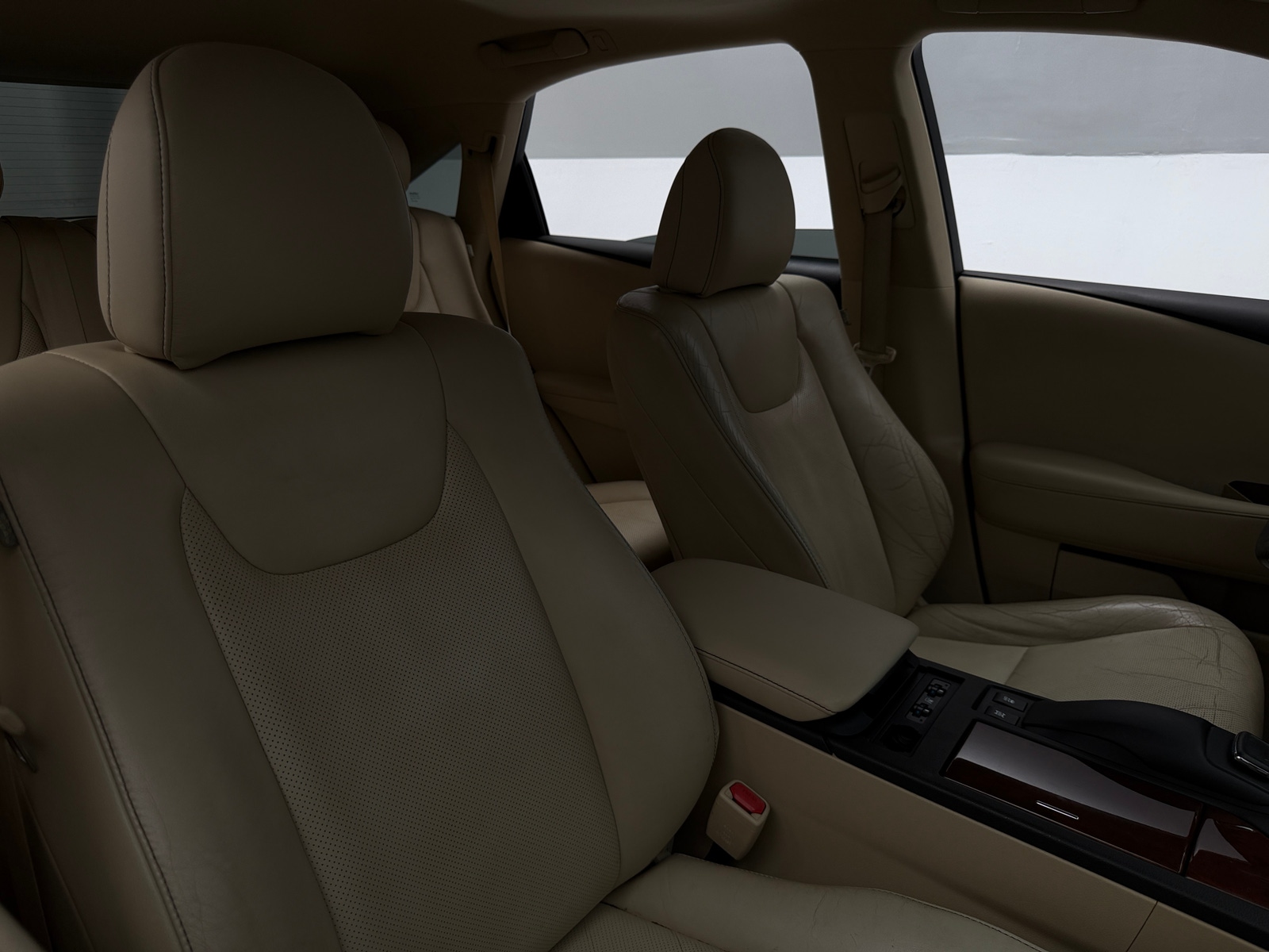Thumbnail: 2015 Lexus RX - 2