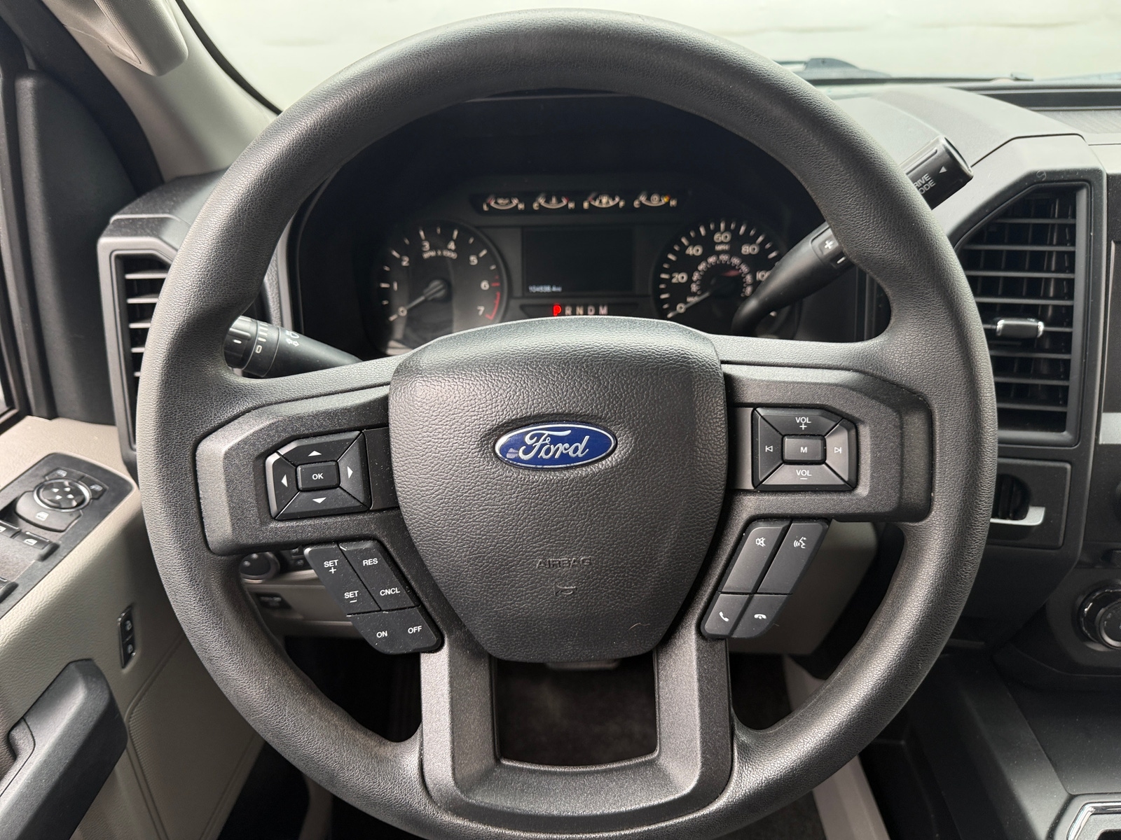 Thumbnail: 2018 Ford Econoline - 5