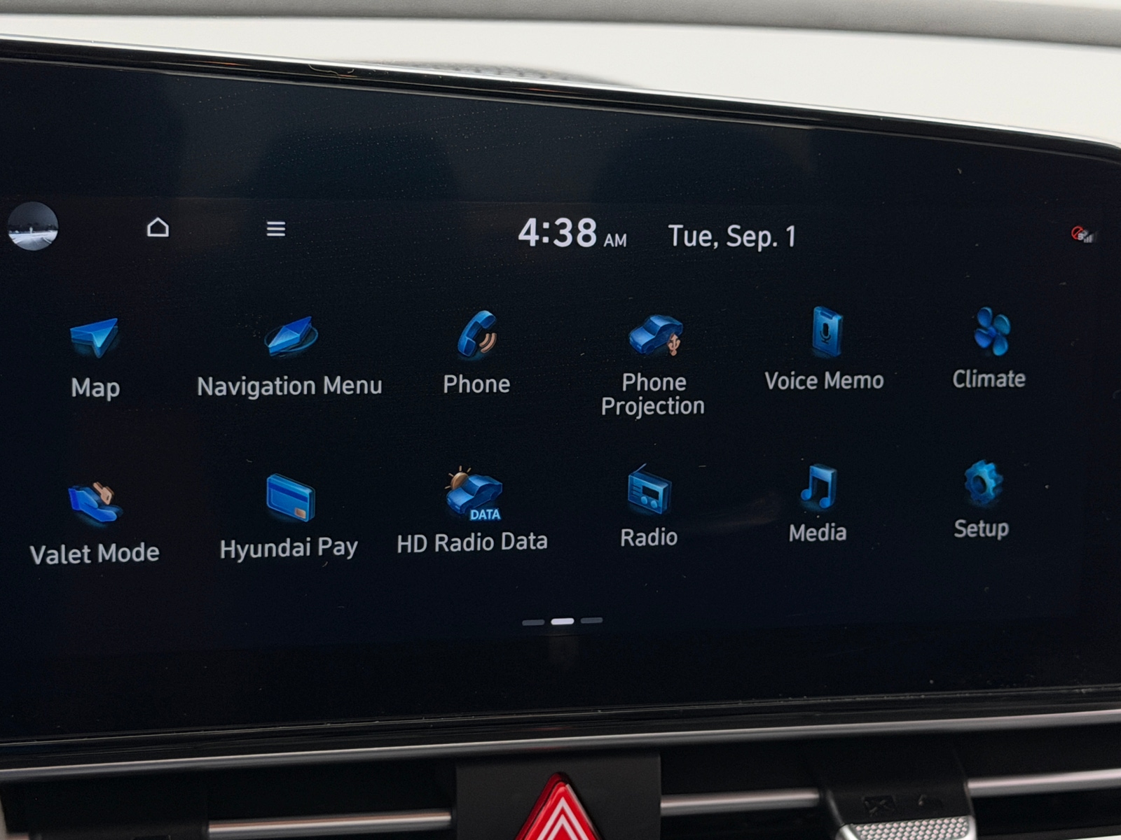 Thumbnail: 2023 Hyundai Elantra - 4