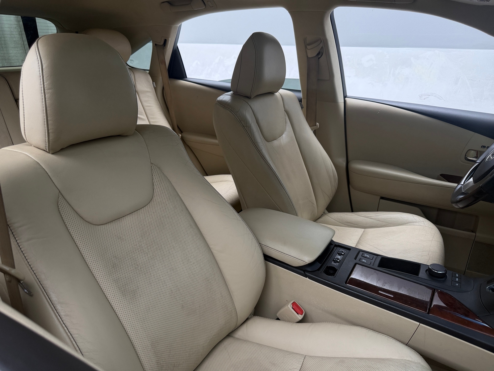 Thumbnail: 2015 Lexus RX - 2