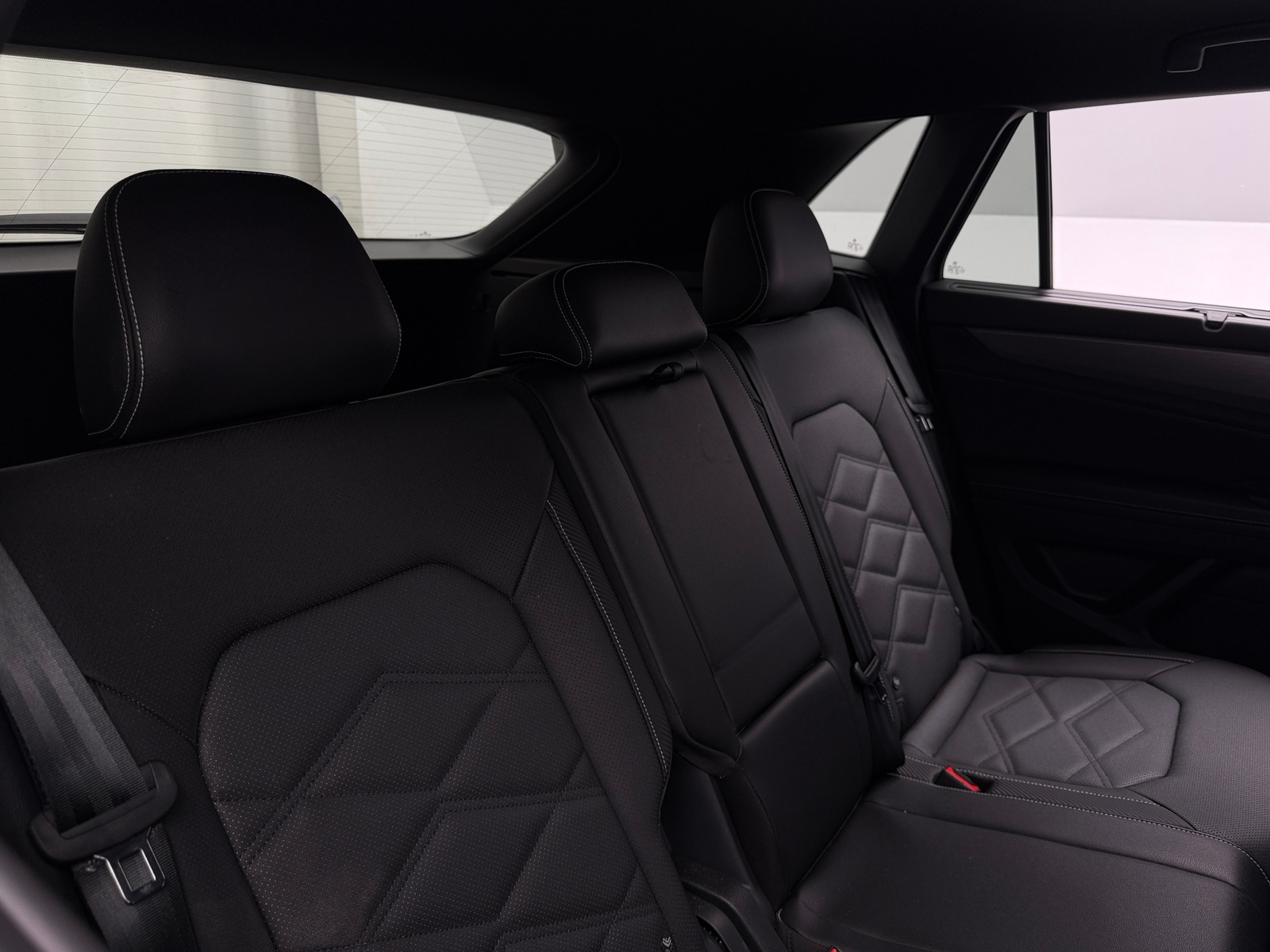 Thumbnail: 2026 Volkswagen Atlas - 6