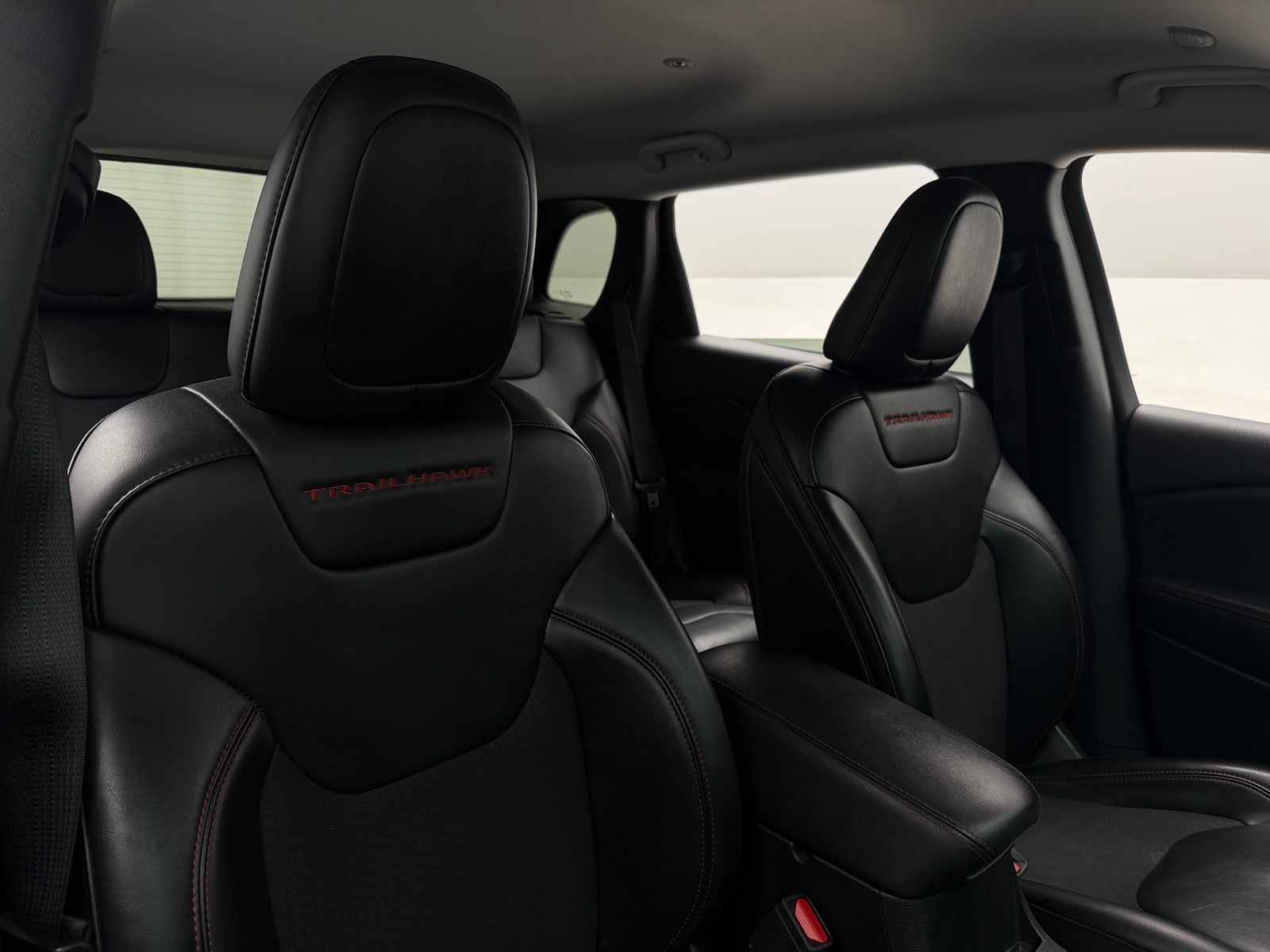 Thumbnail: 2019 Jeep Cherokee - 2