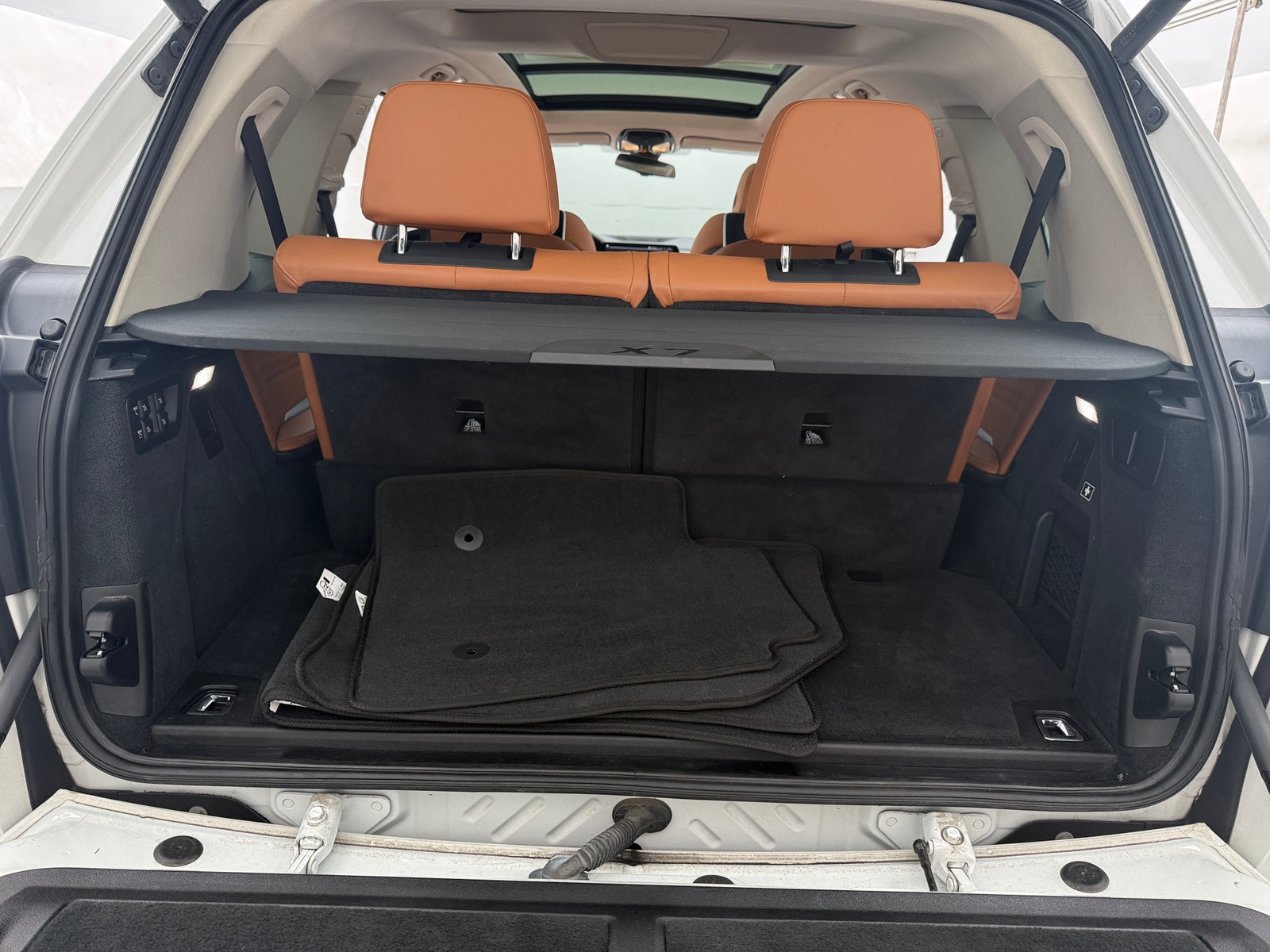 Thumbnail: 2020 BMW X7 - 6