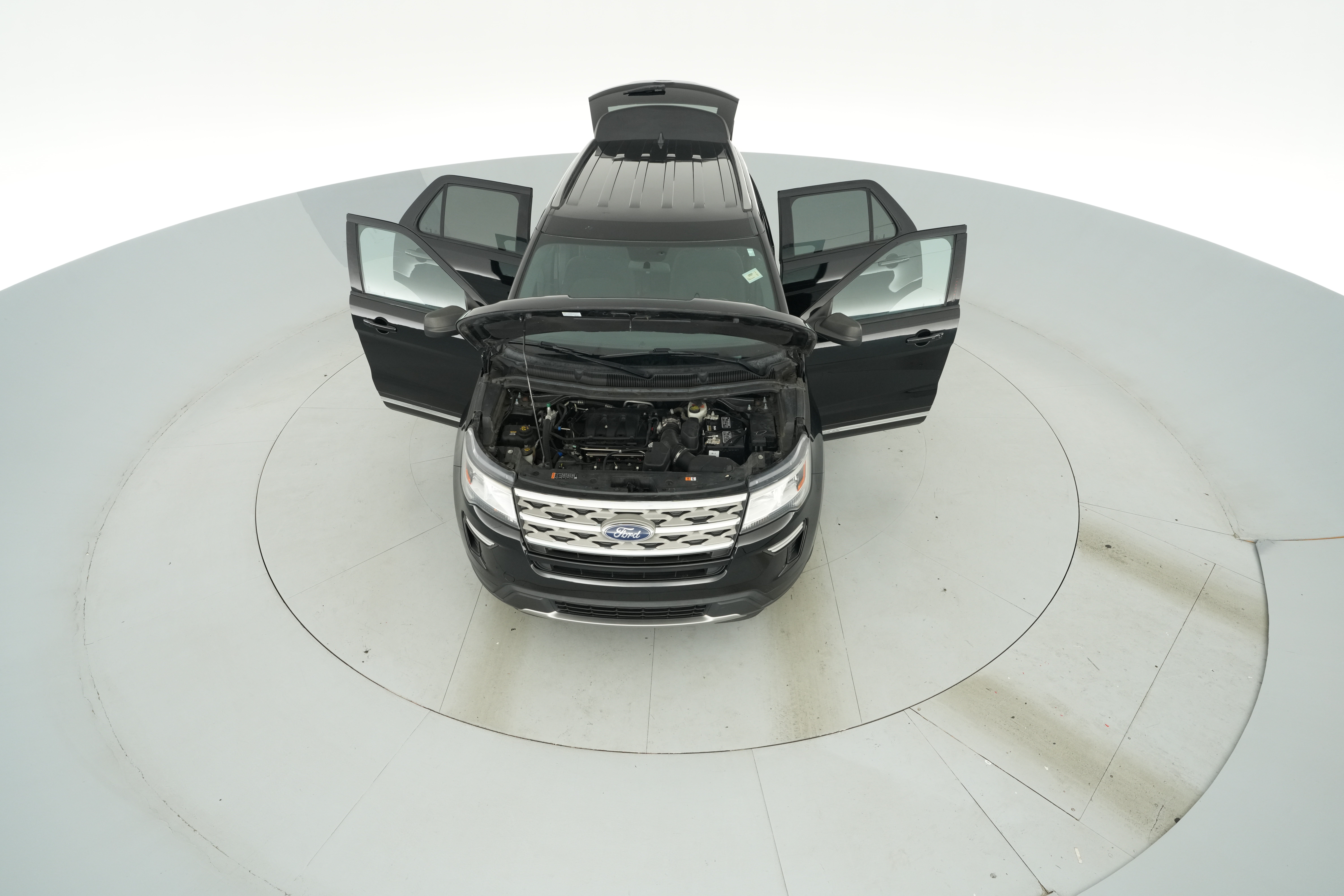 2018 Ford Explorer XLT - Photo 38