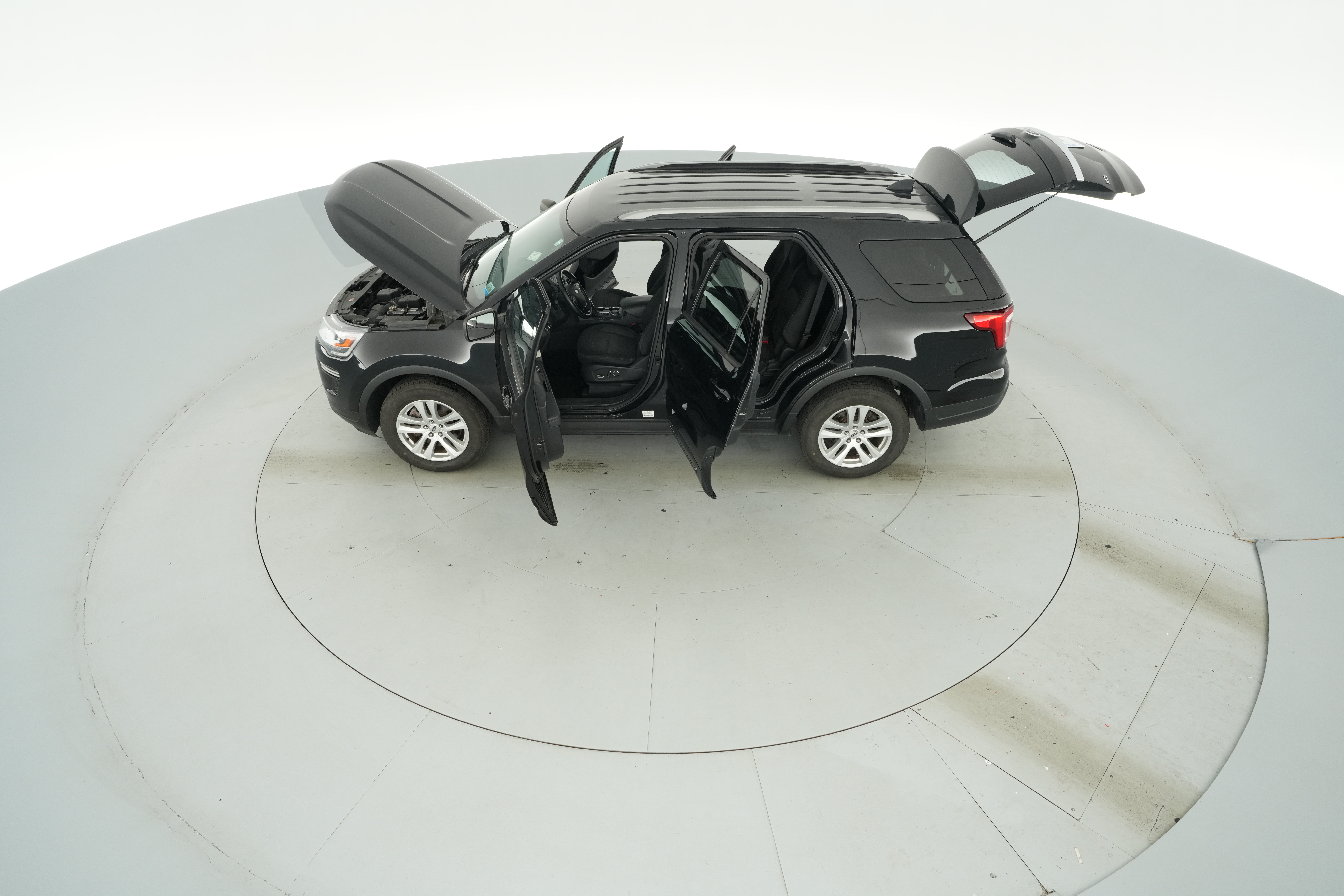 2018 Ford Explorer XLT - Photo 42