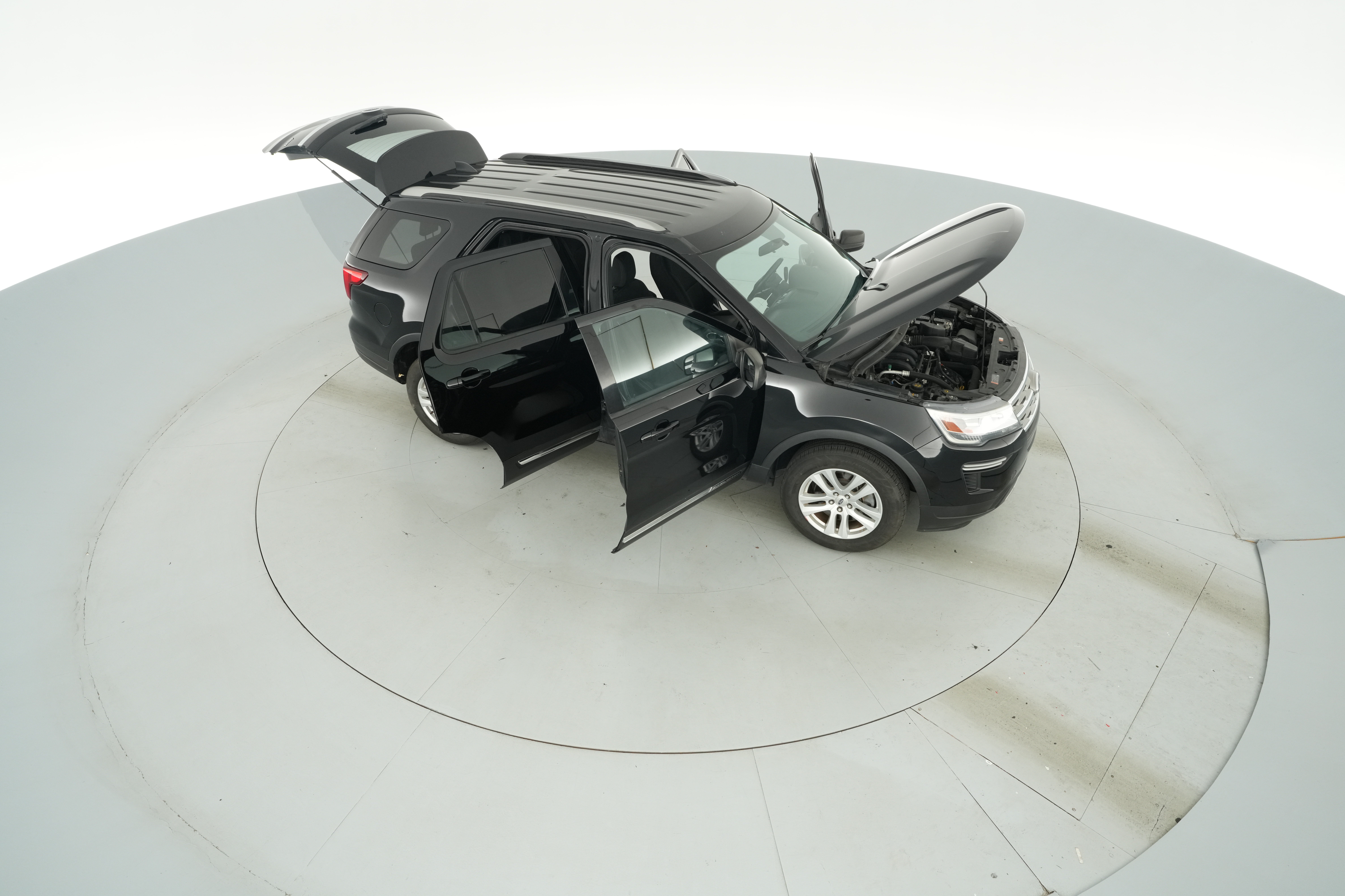 2018 Ford Explorer XLT - Photo 51