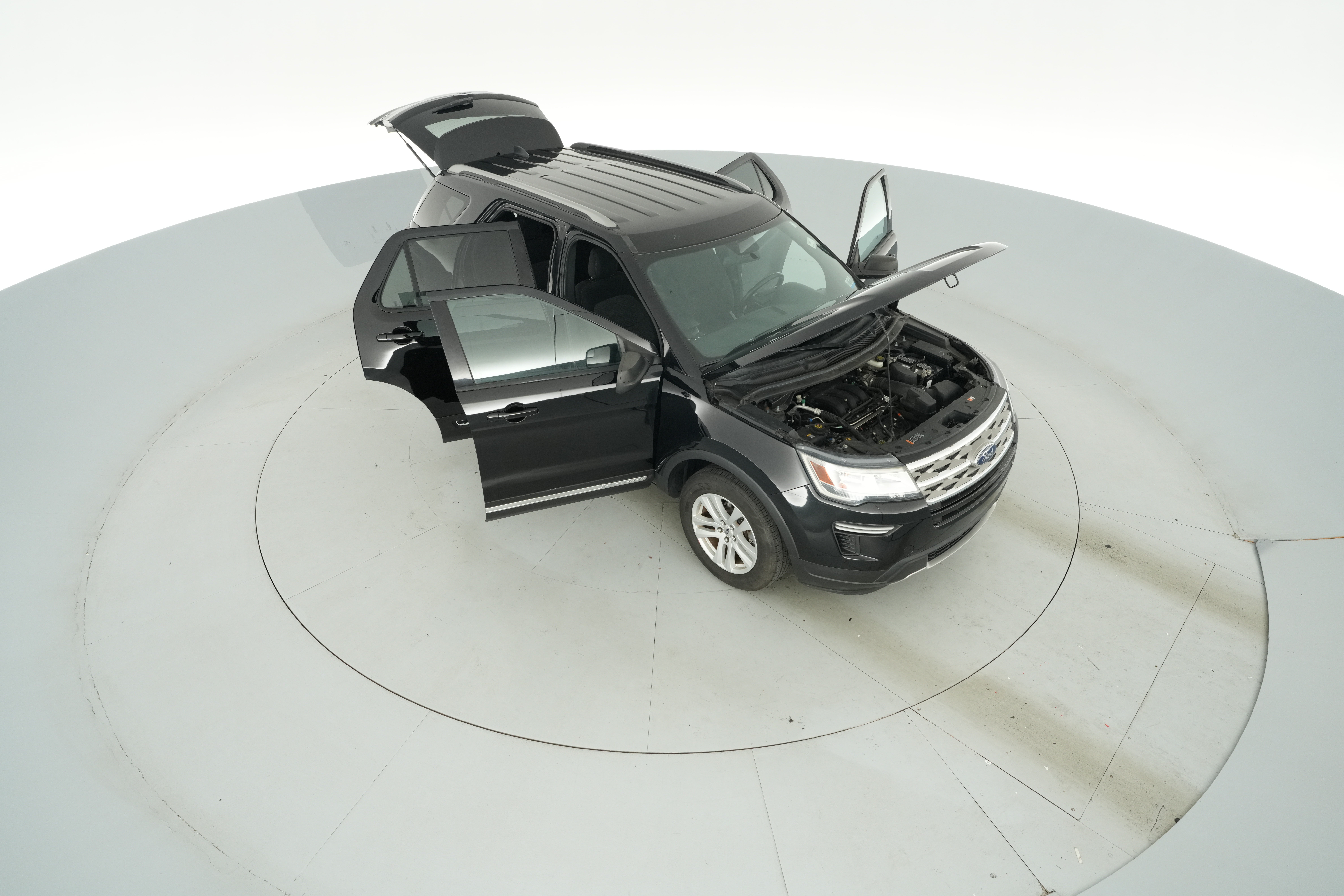 2018 Ford Explorer XLT - Photo 52