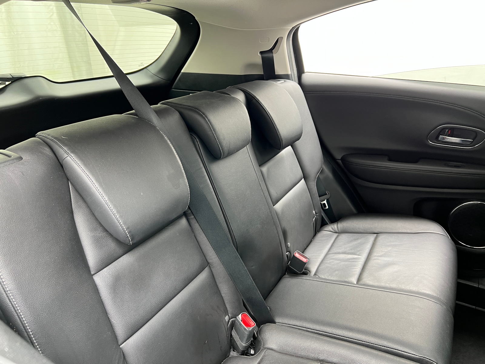 Thumbnail: 2016 Honda HR-V - 6