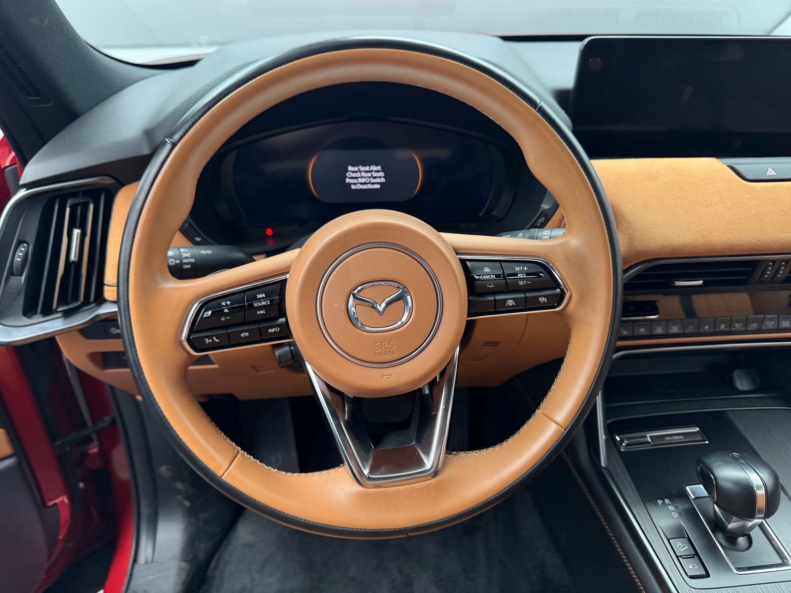 Thumbnail: 2026 Mazda CX-70 - 4
