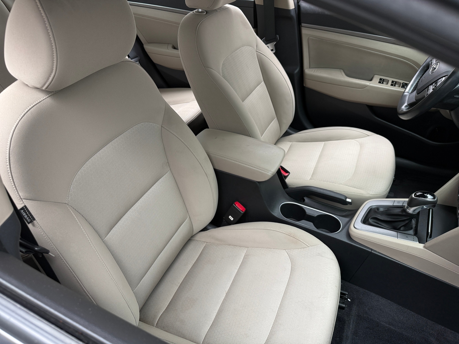 Thumbnail: 2017 Hyundai Elantra - 2