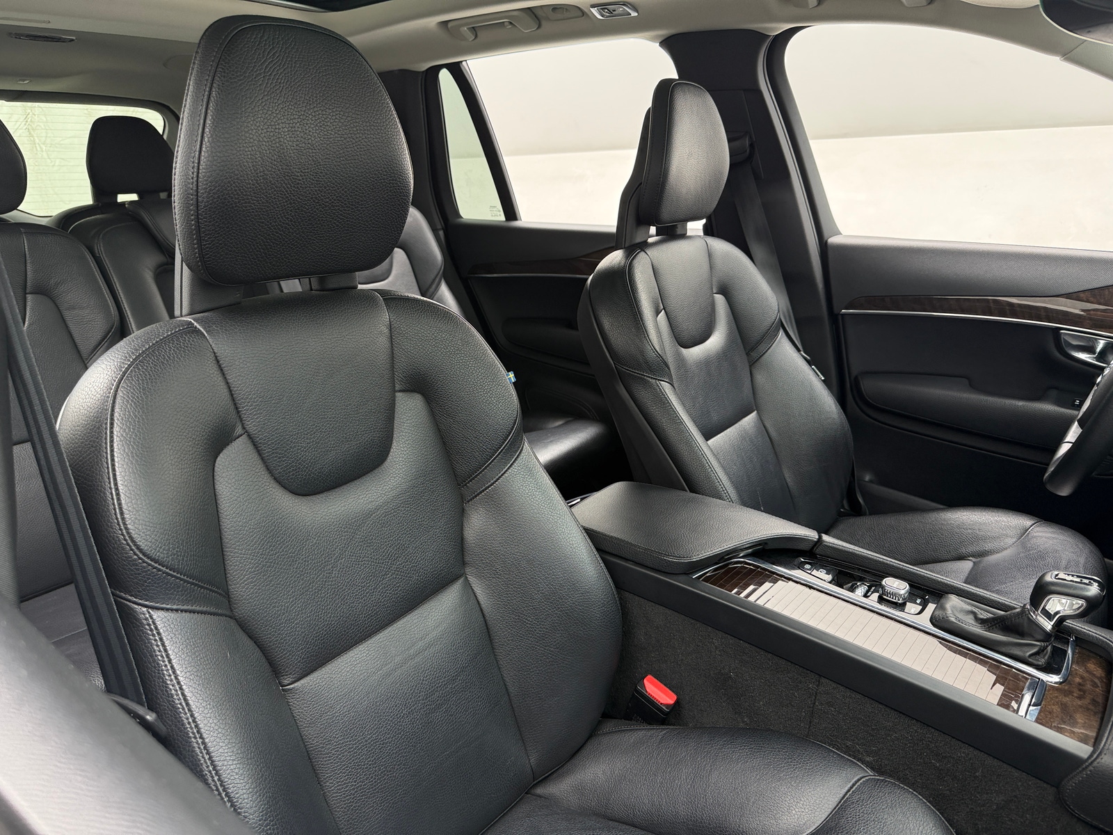 Thumbnail: 2016 Volvo XC90 - 2