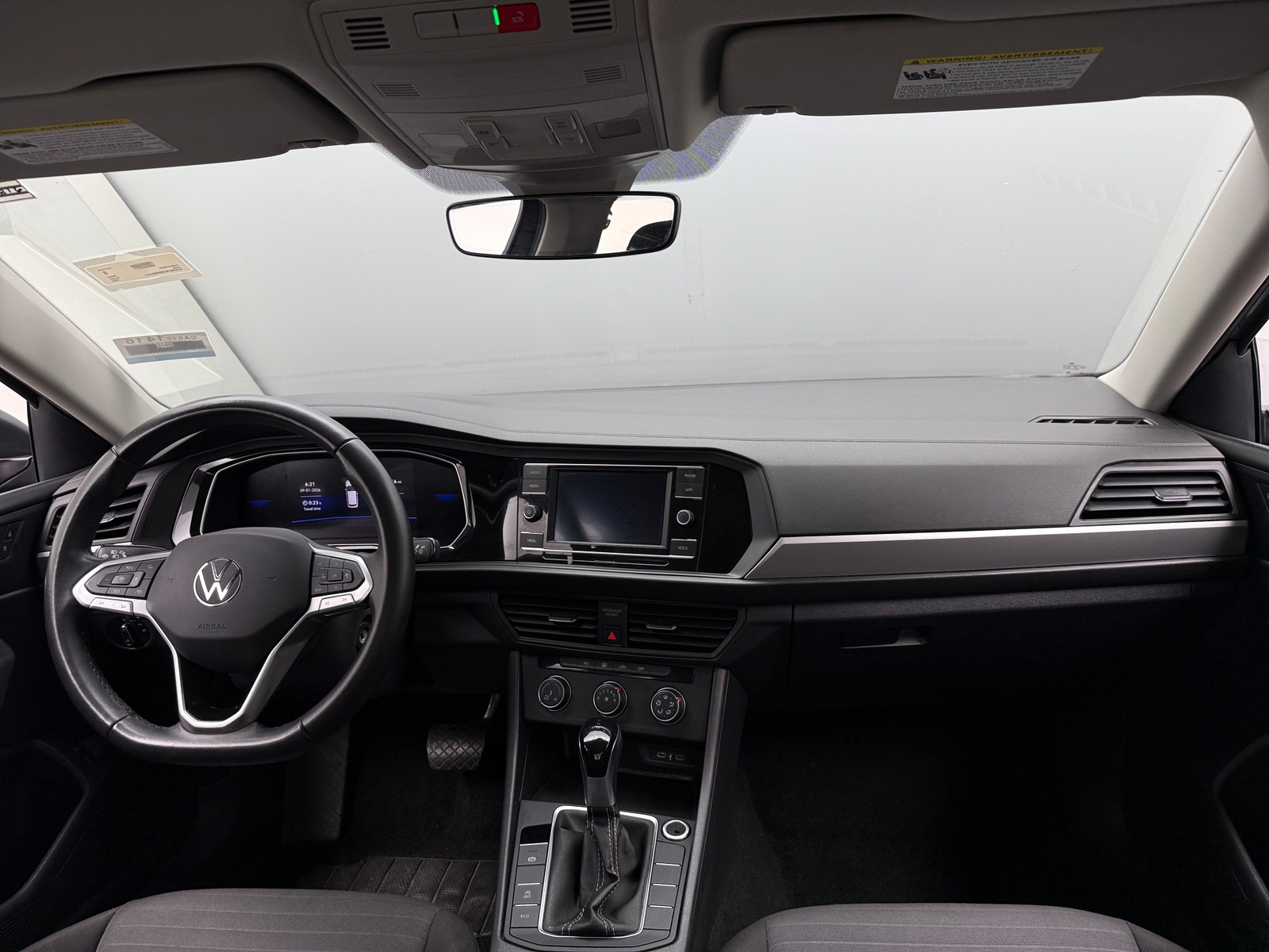Thumbnail: 2024 Volkswagen Jetta - 3