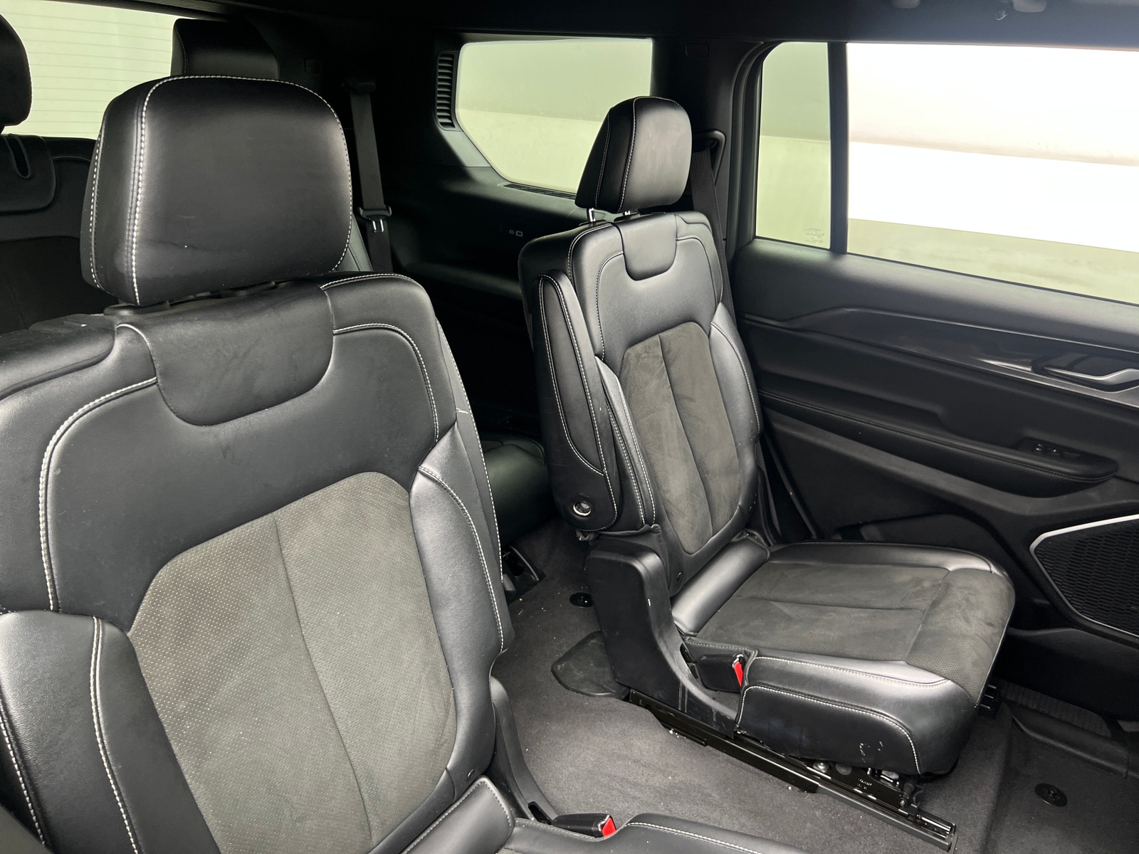 Thumbnail: 2021 Jeep Grand Cherokee L - 5